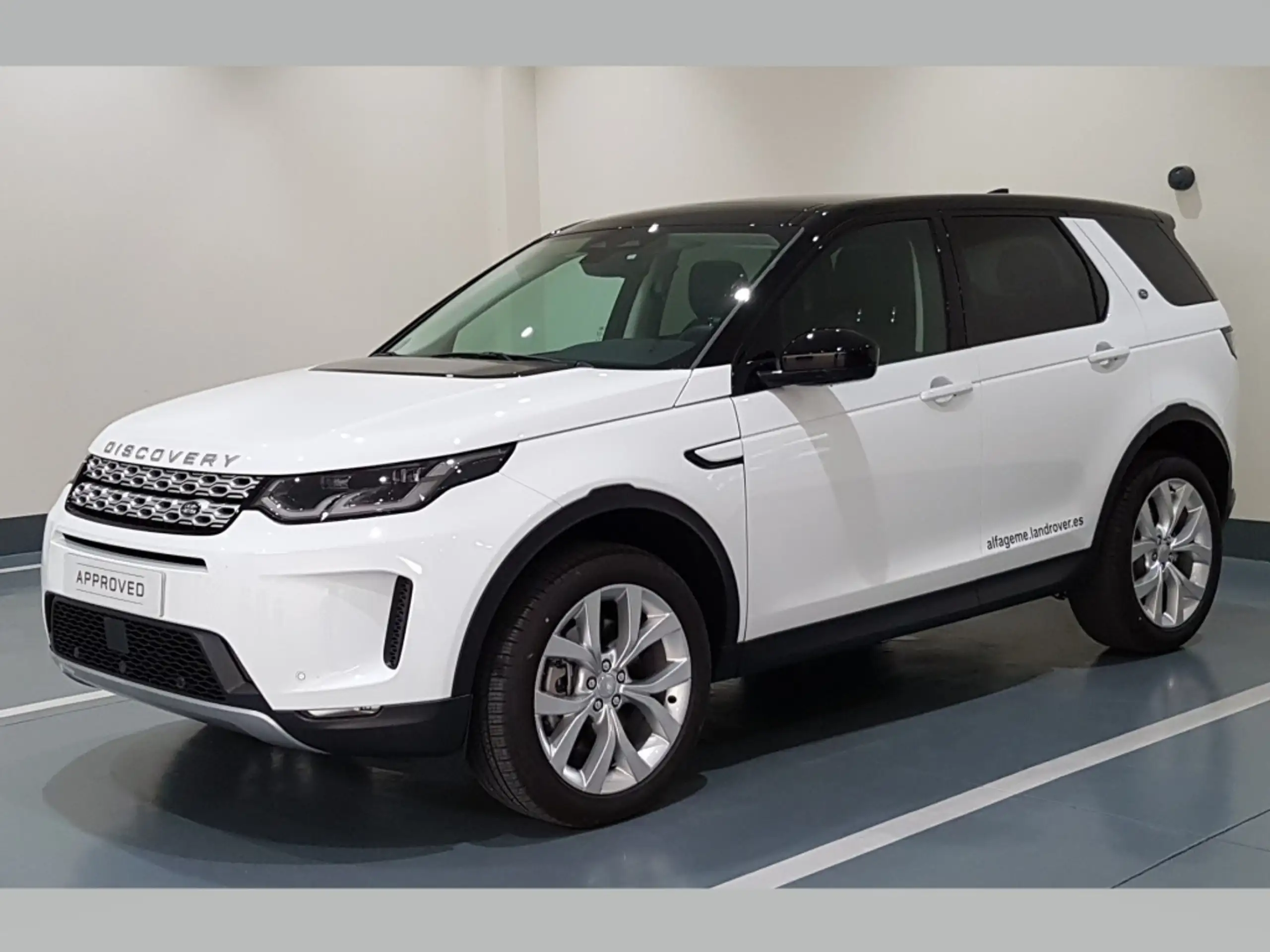 Land Rover - Discovery Sport