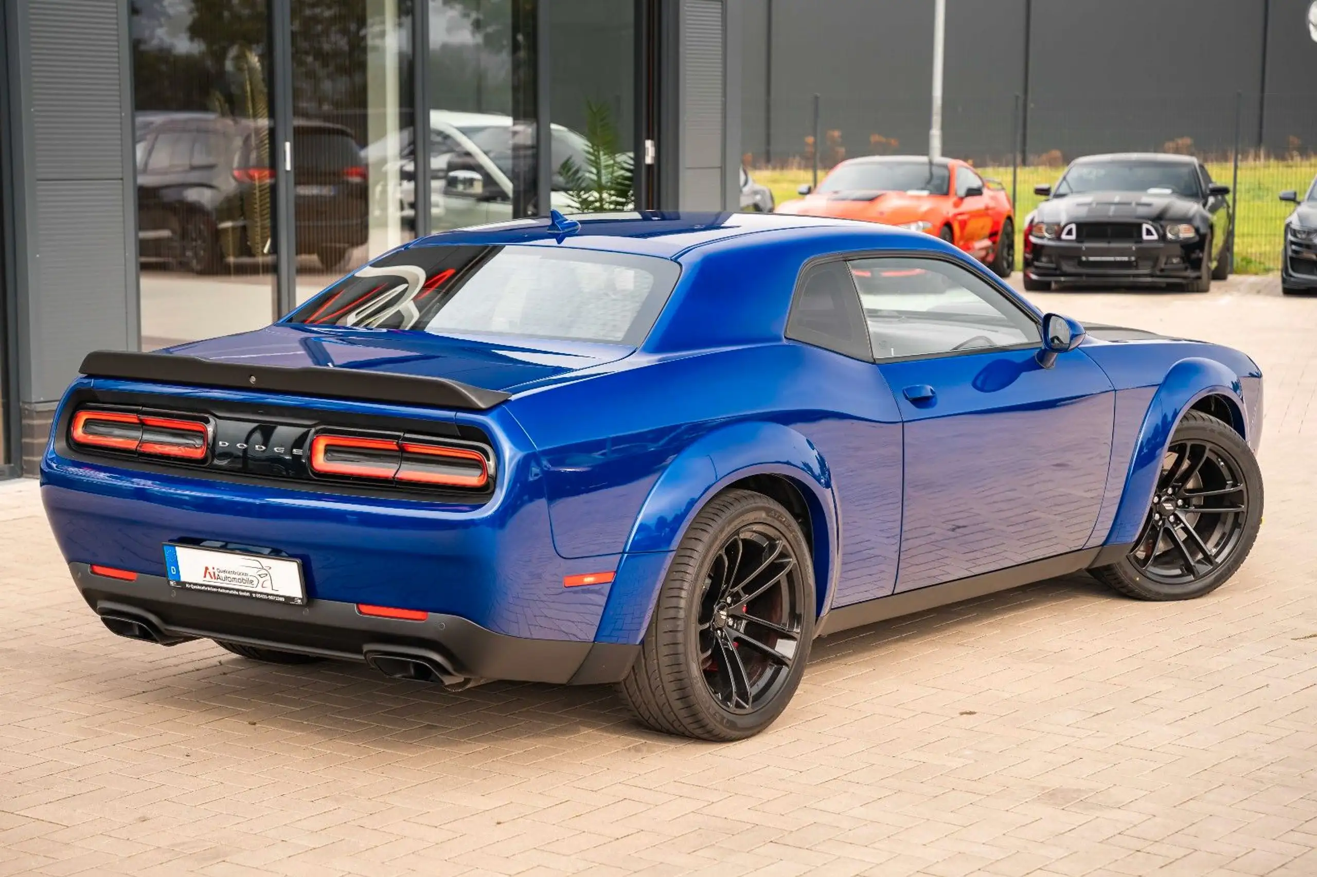 Dodge - Challenger