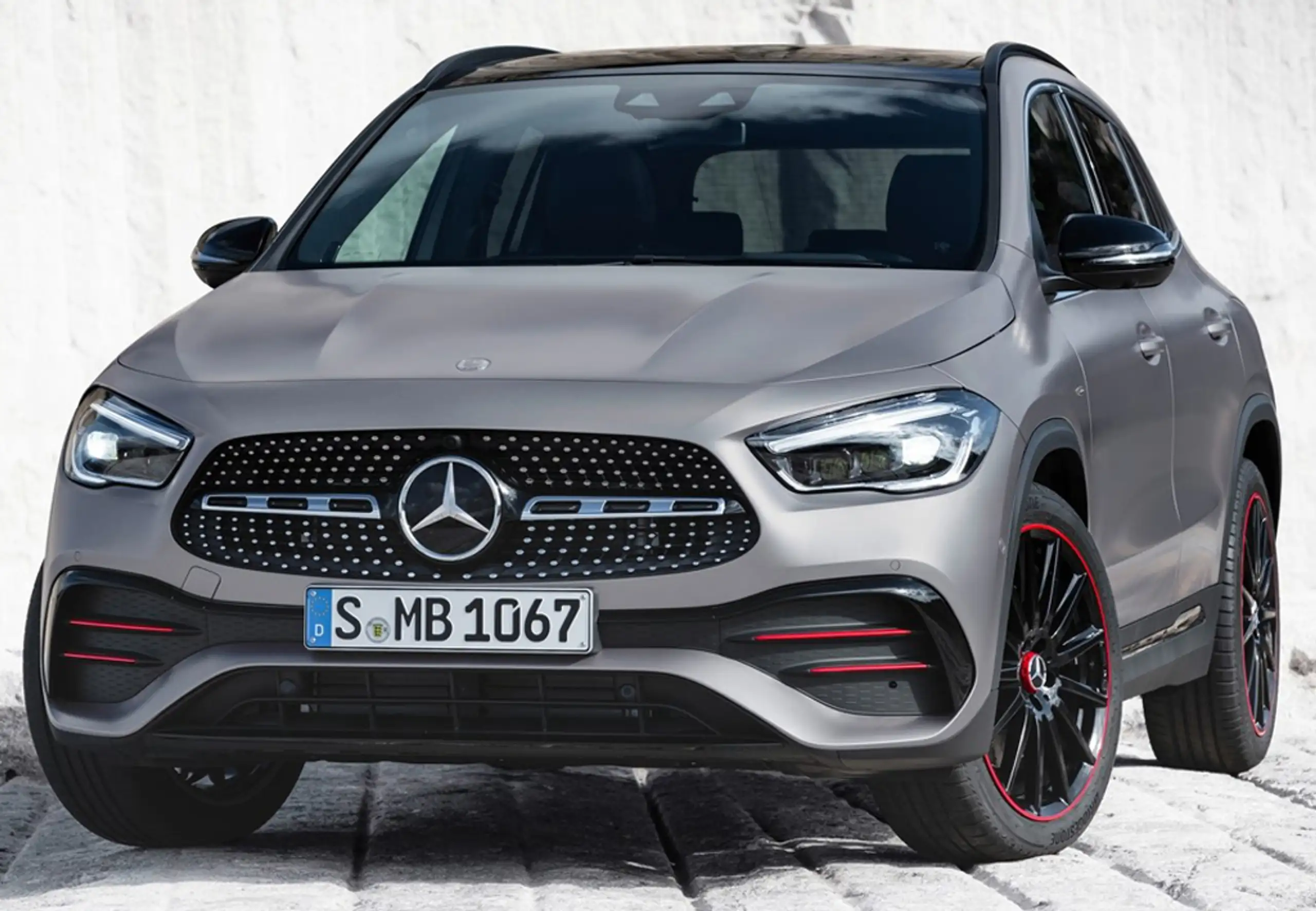 Mercedes-Benz - GLA 250