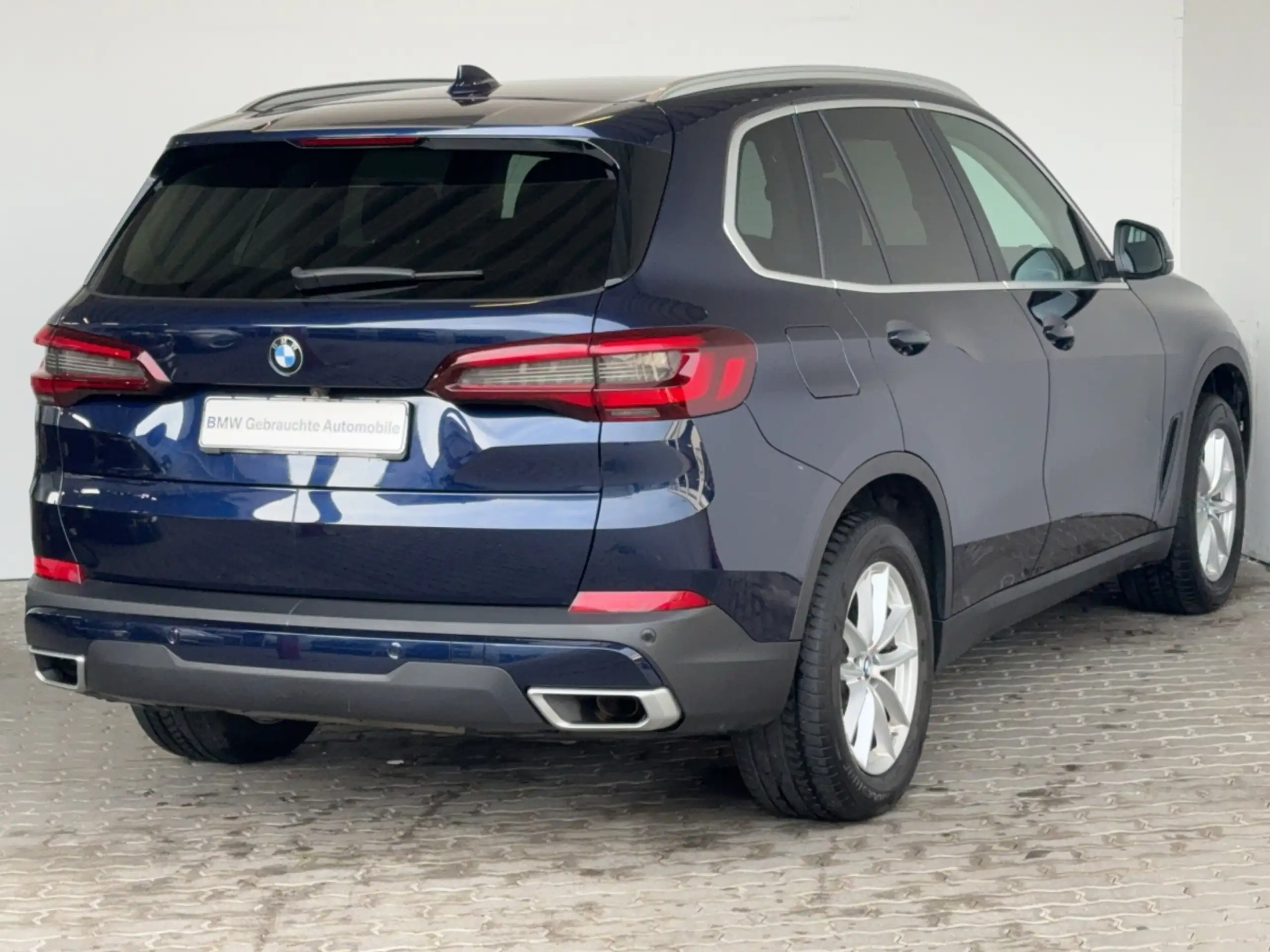 BMW - X5