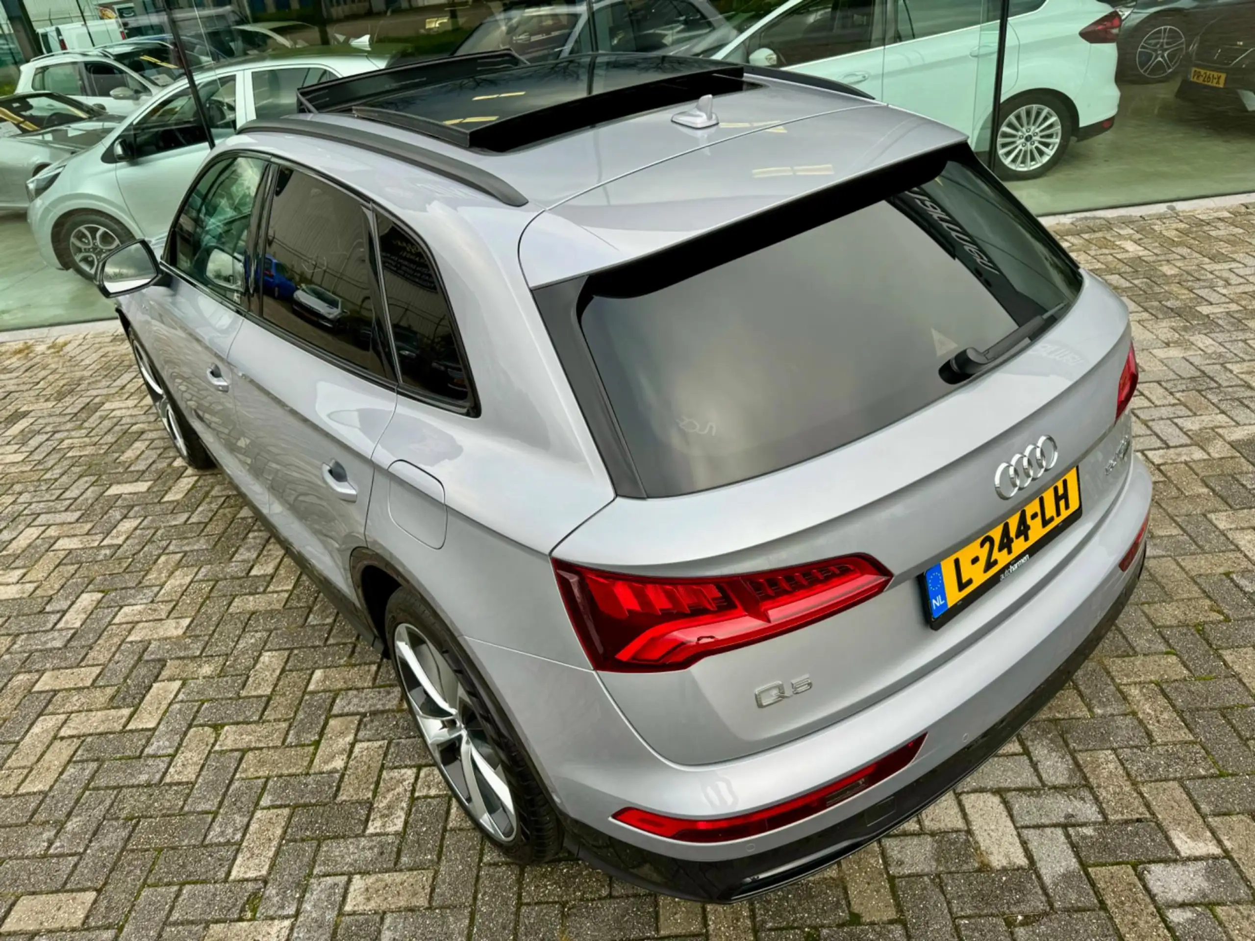 Audi - Q5