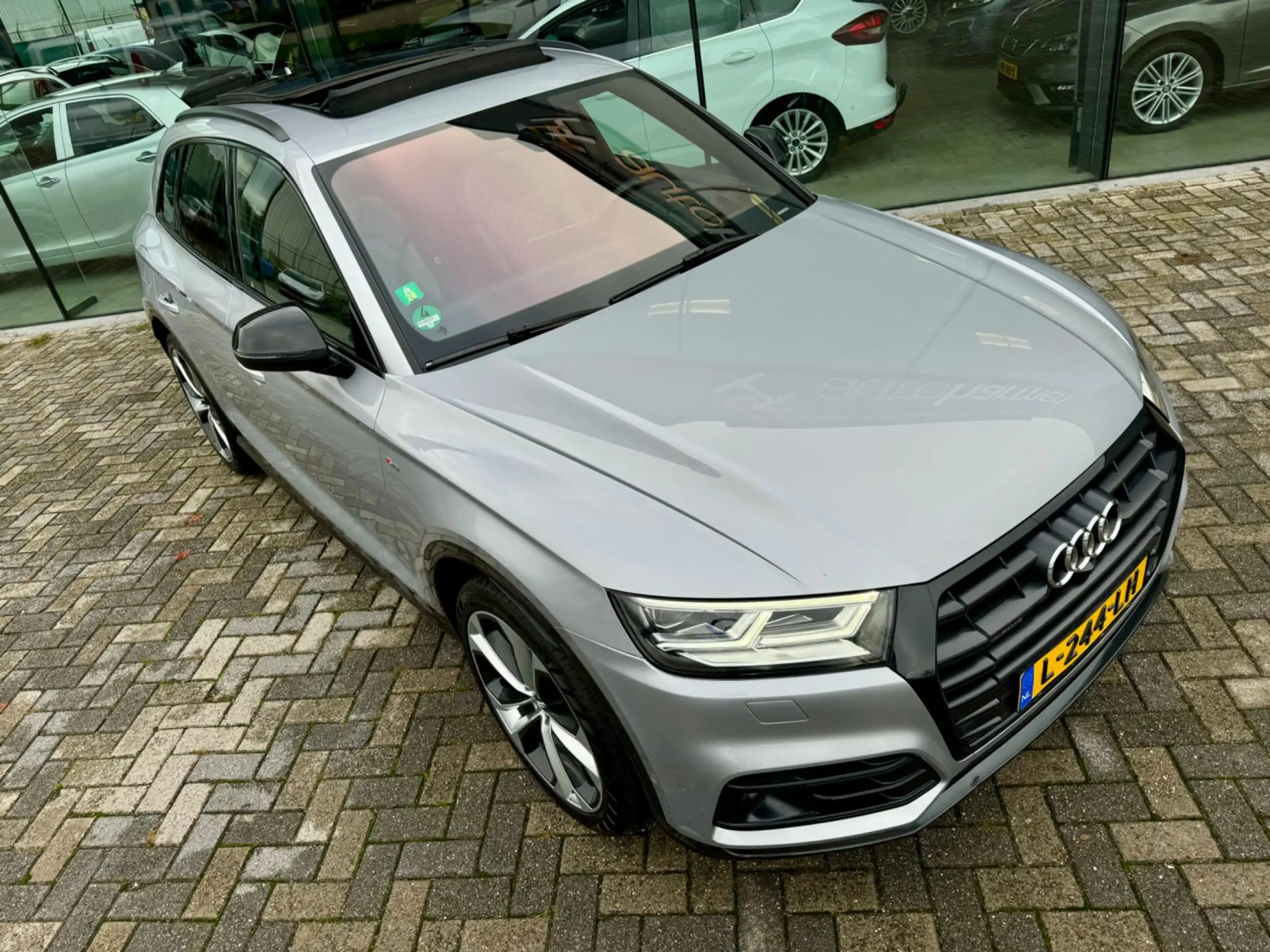 Audi - Q5