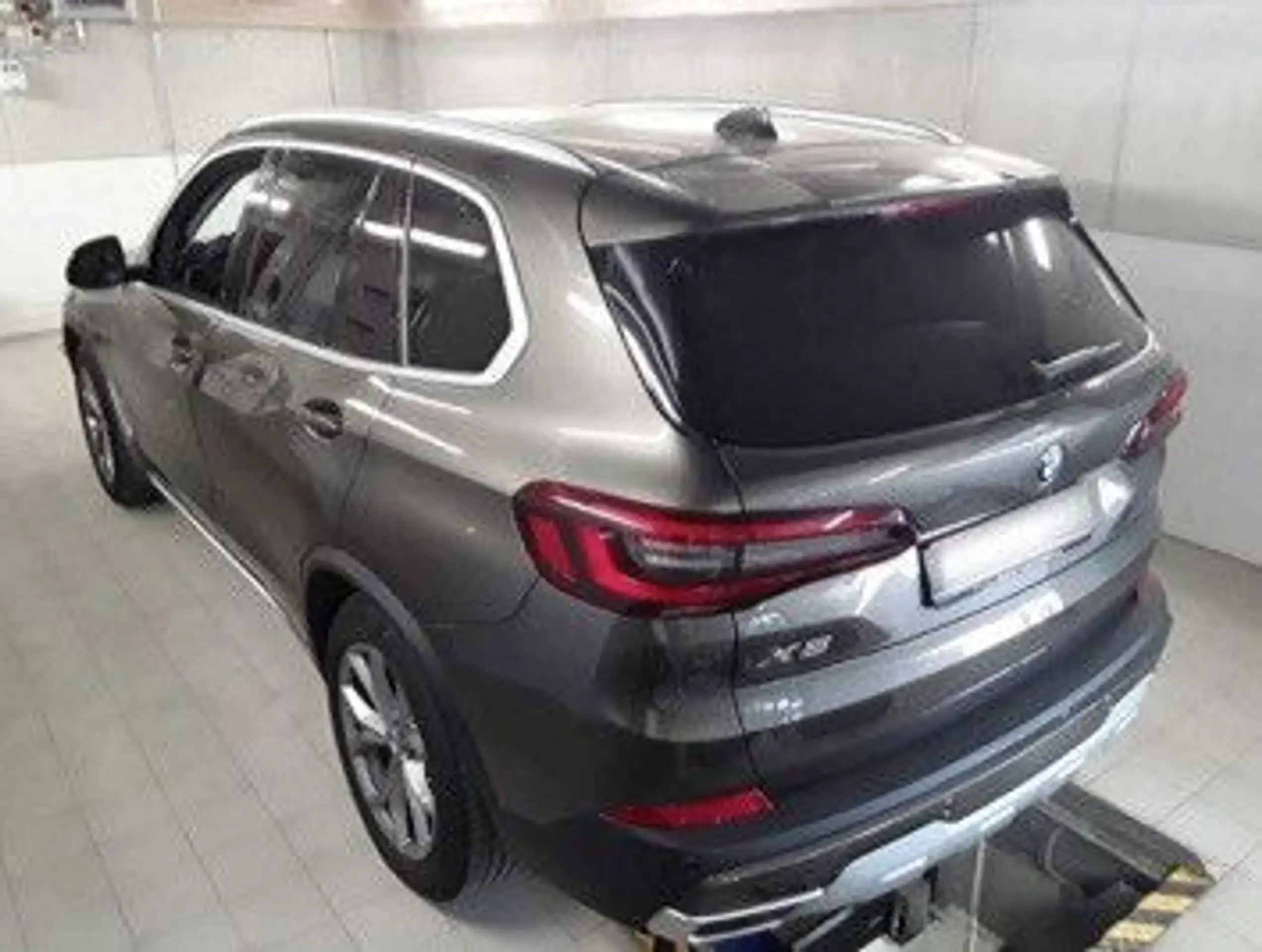 BMW - X5