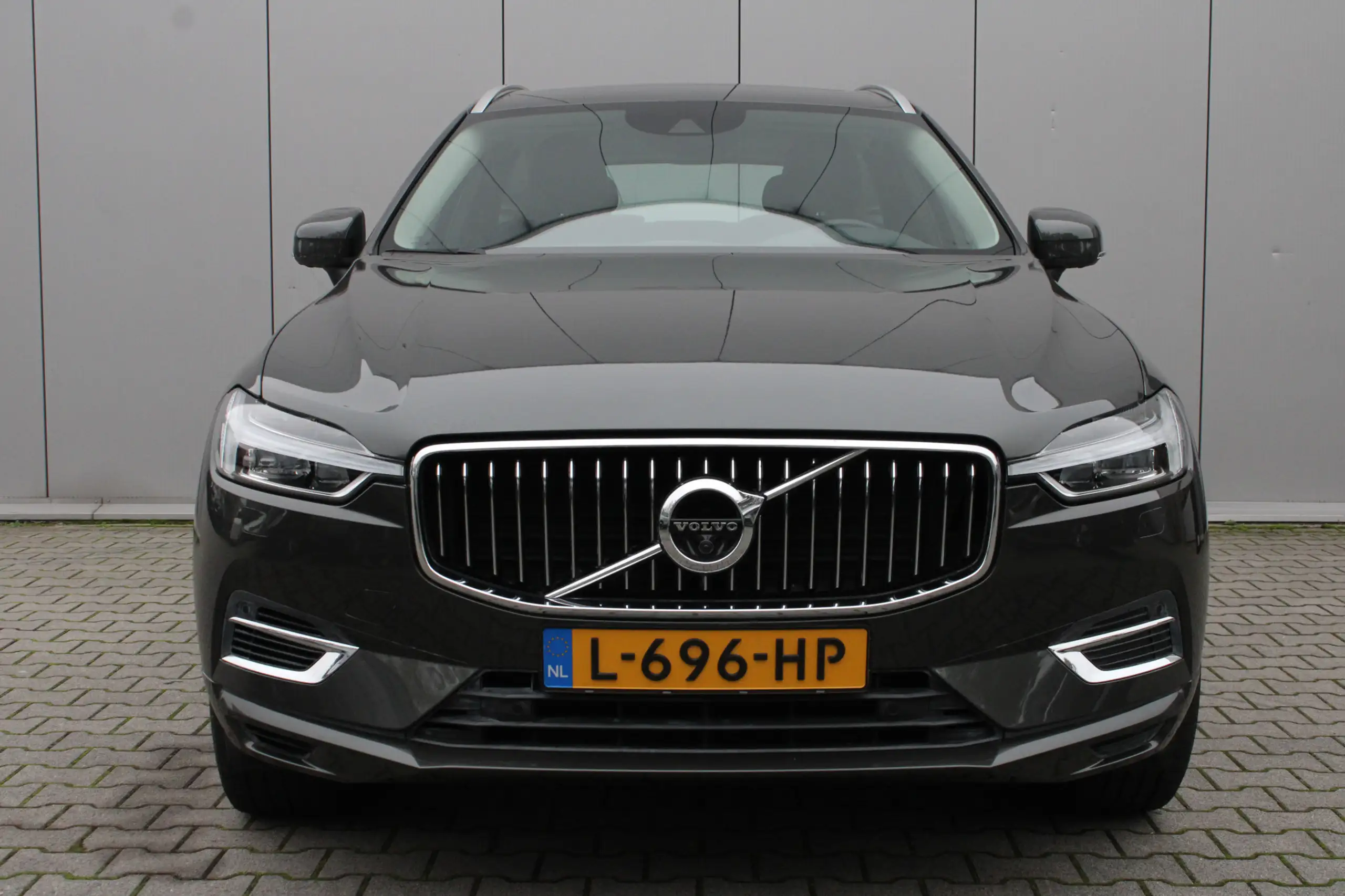 Volvo - XC60