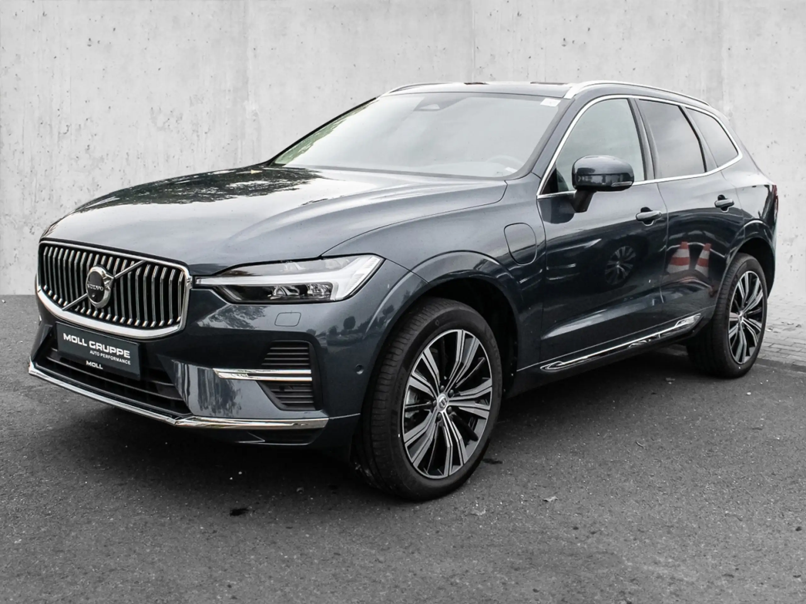 Volvo - XC60