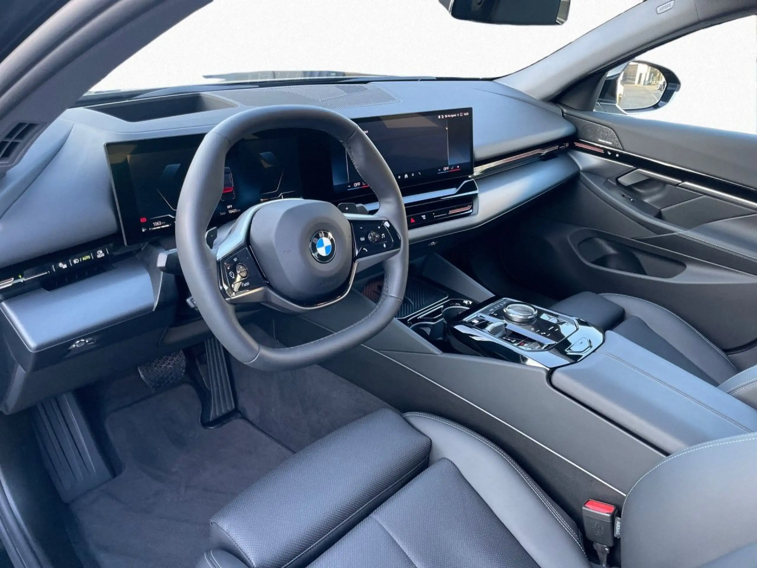 BMW - 520