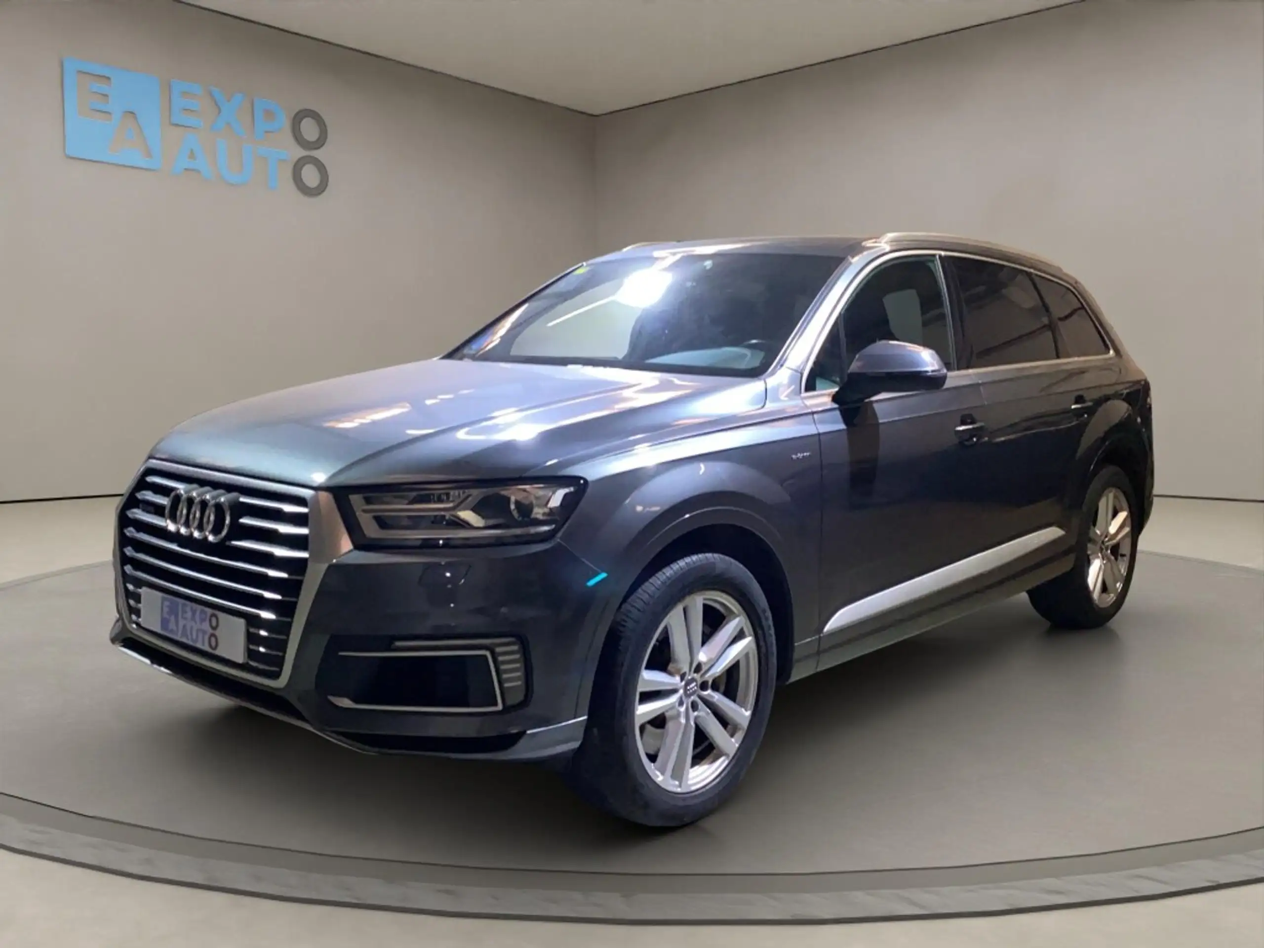 Audi - Q7