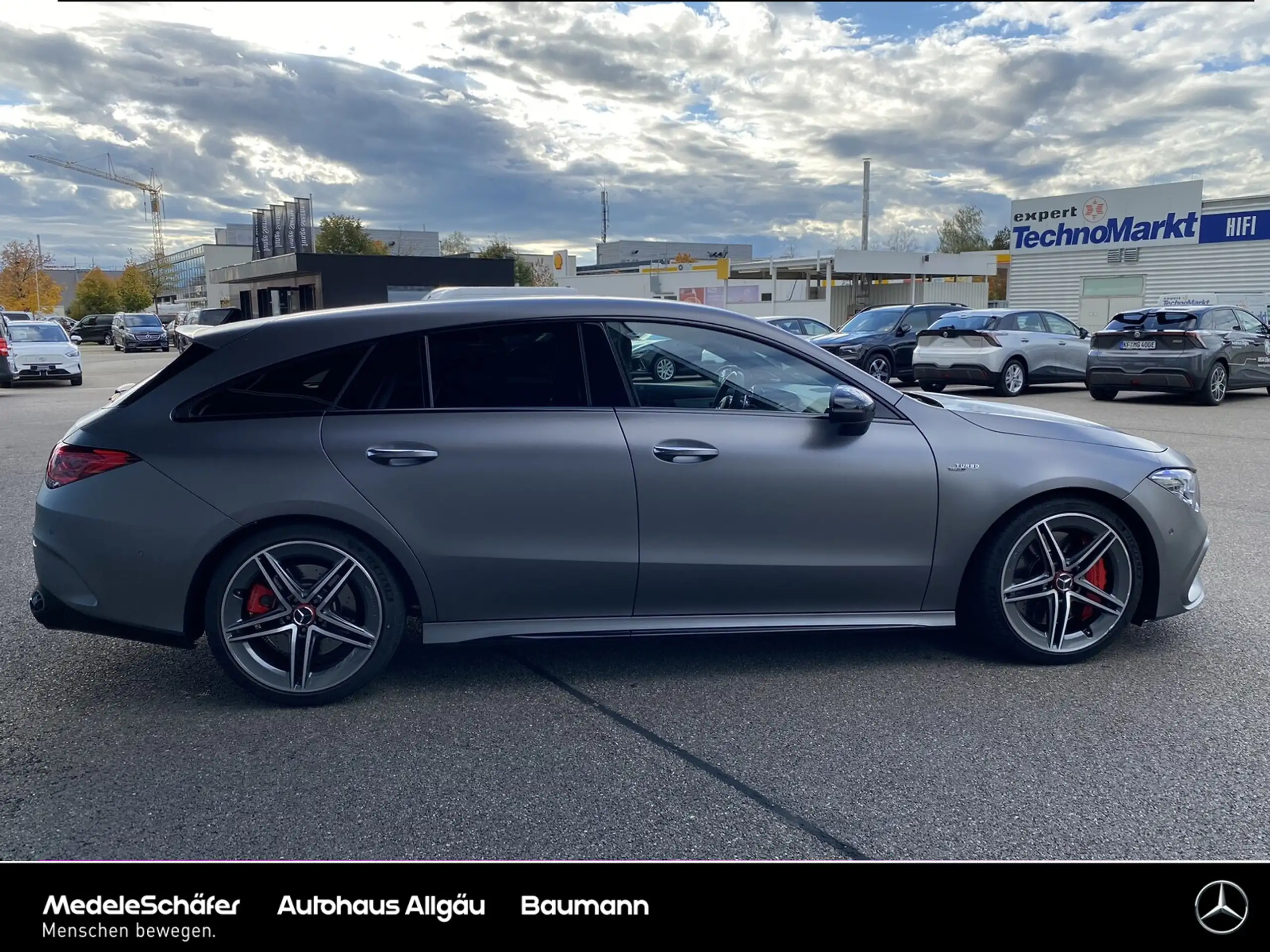 Mercedes-Benz - CLA 45 AMG