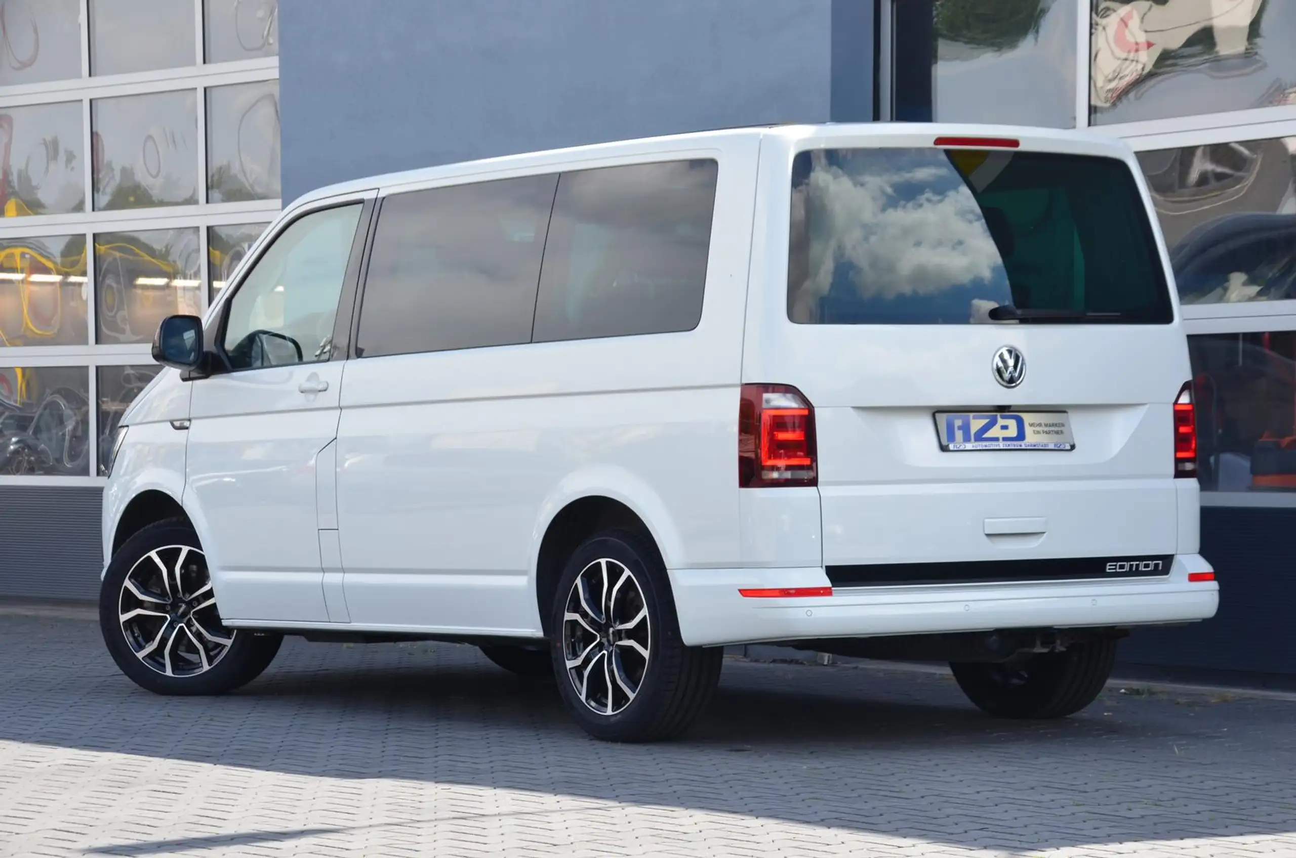 Volkswagen - T6 Transporter