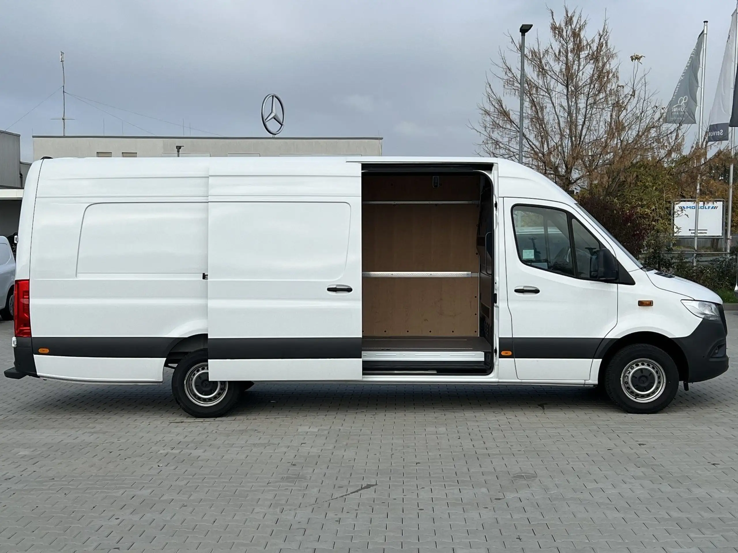 Mercedes-Benz - Sprinter