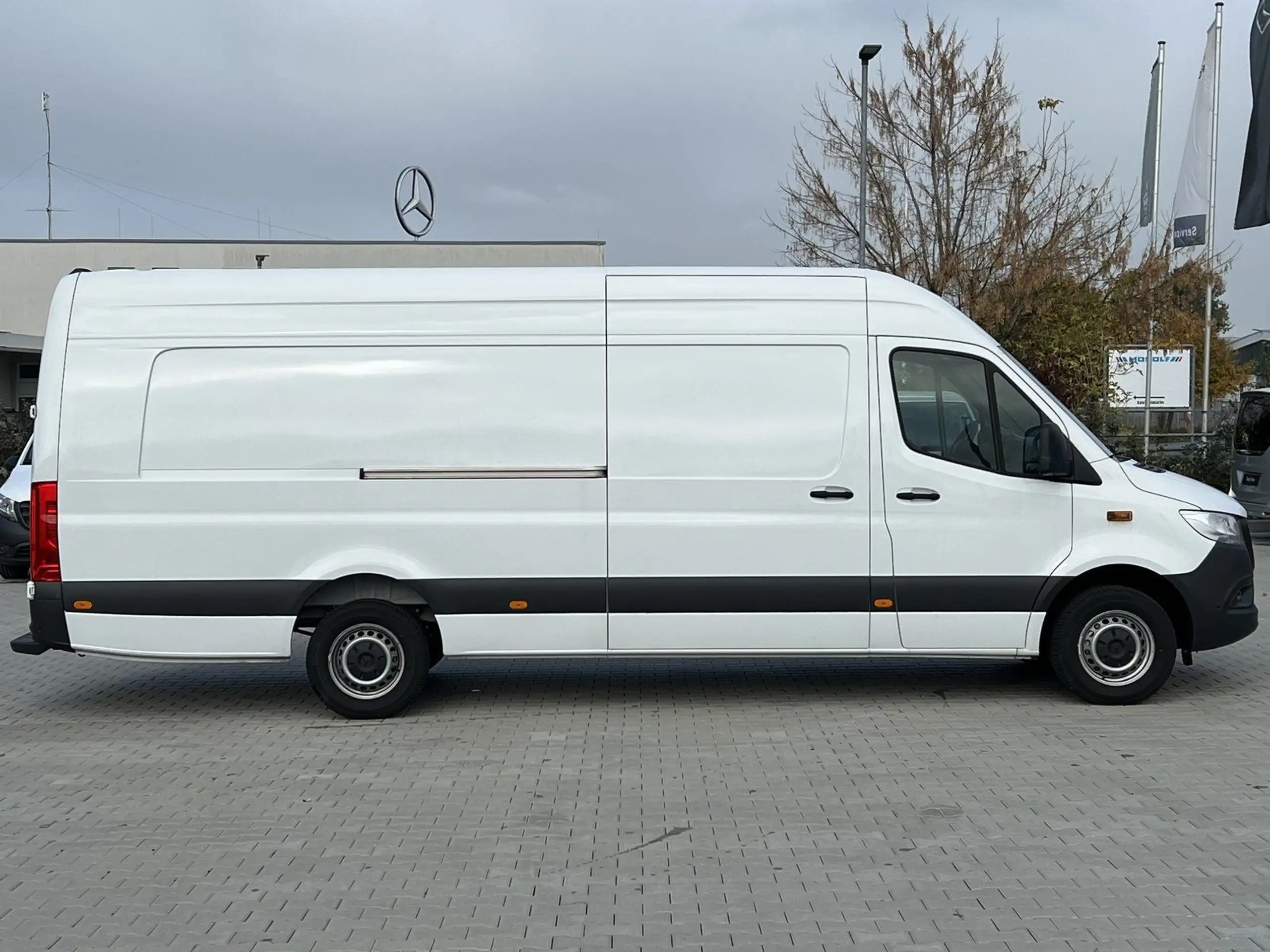 Mercedes-Benz - Sprinter