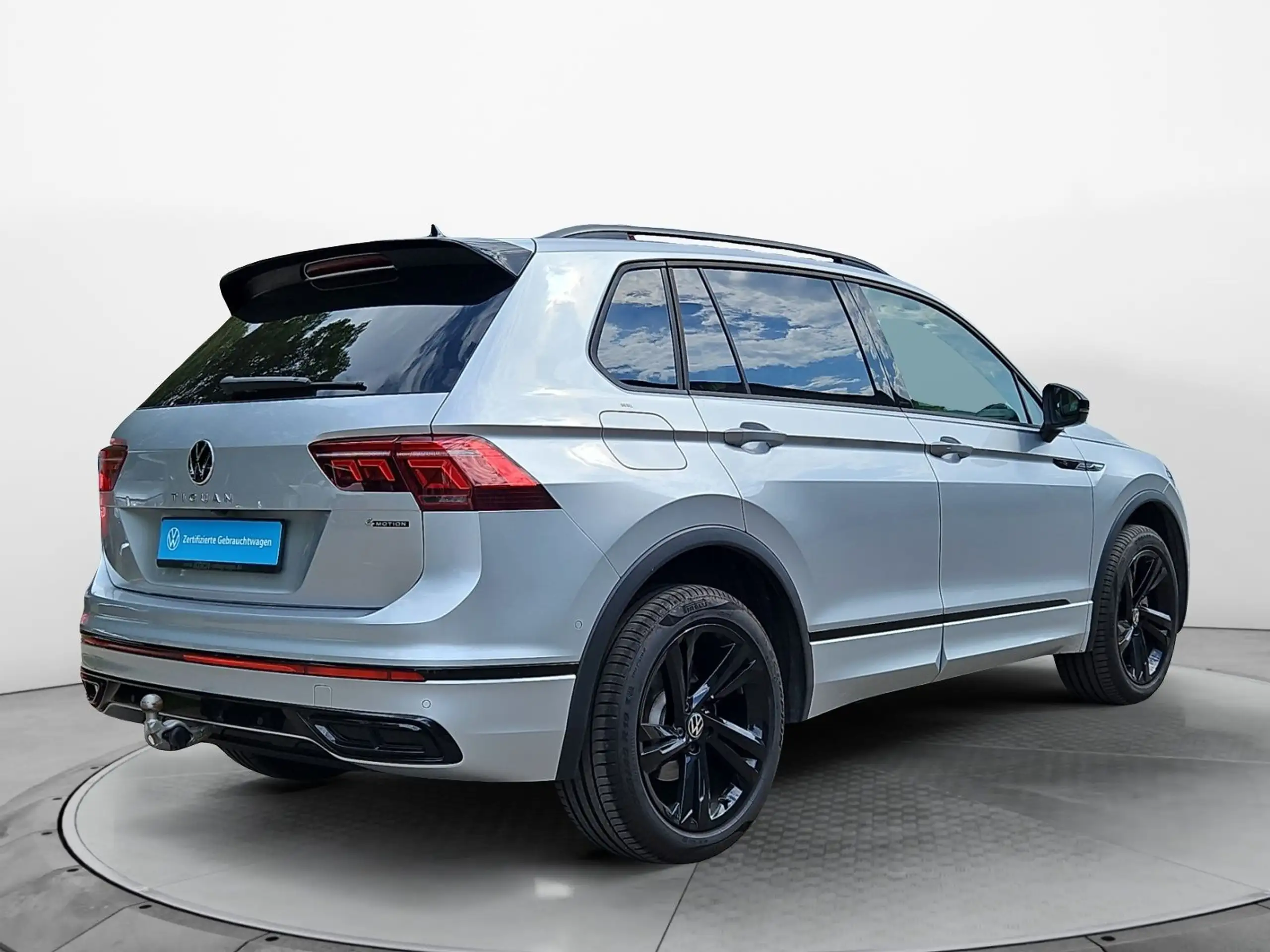 Volkswagen - Tiguan