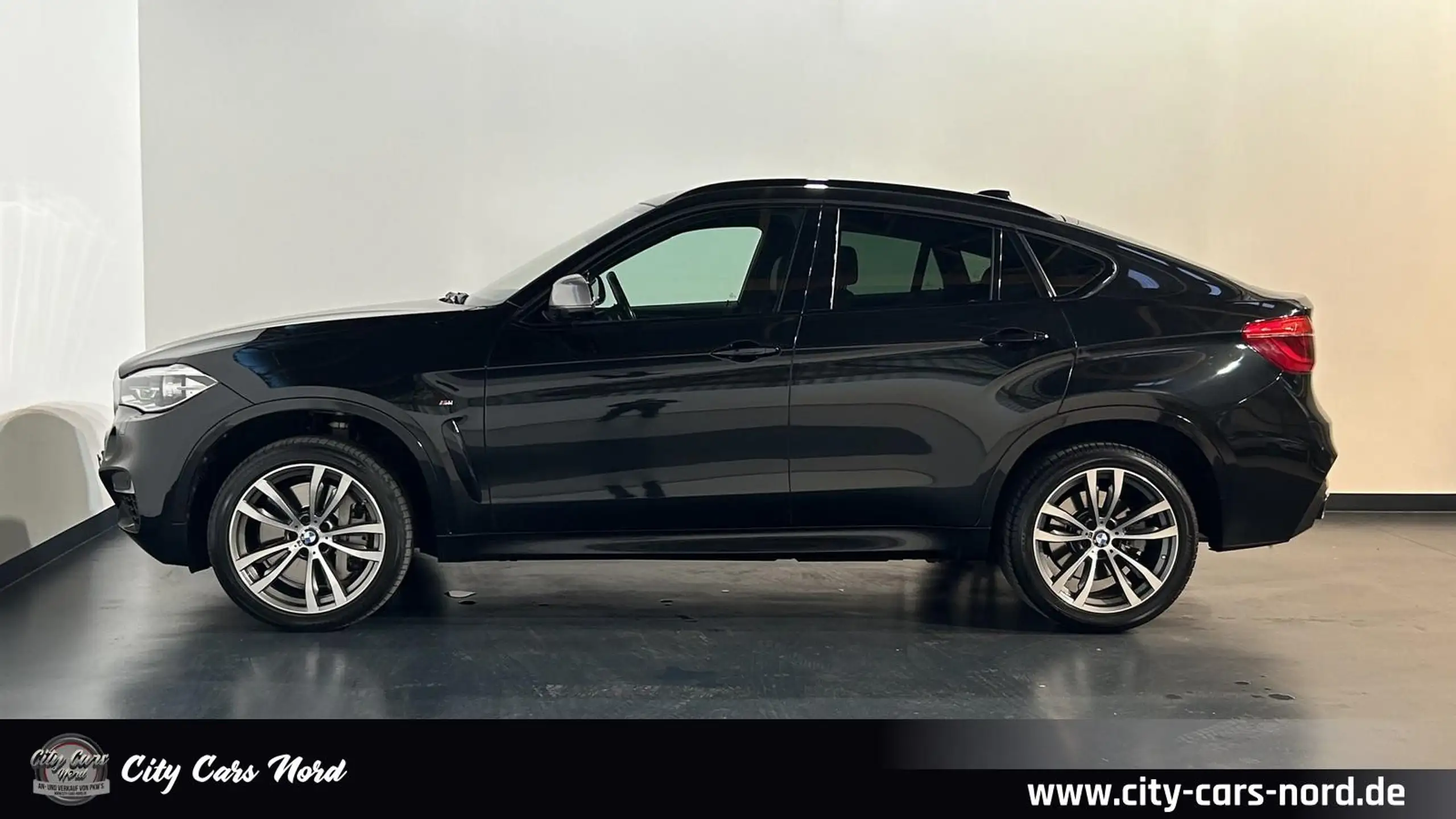 BMW - X6