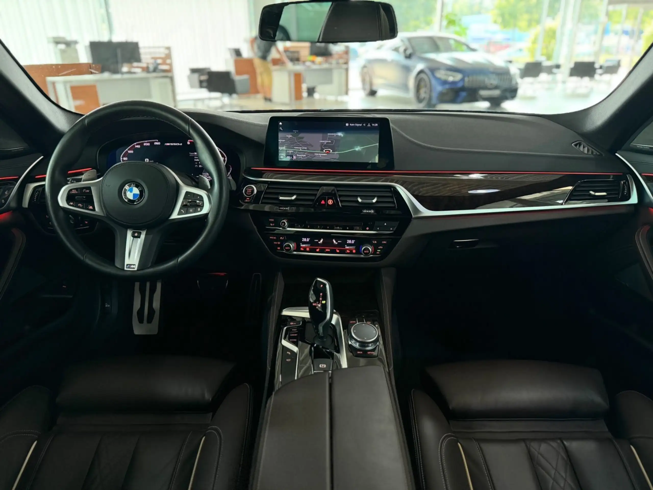 BMW - 550