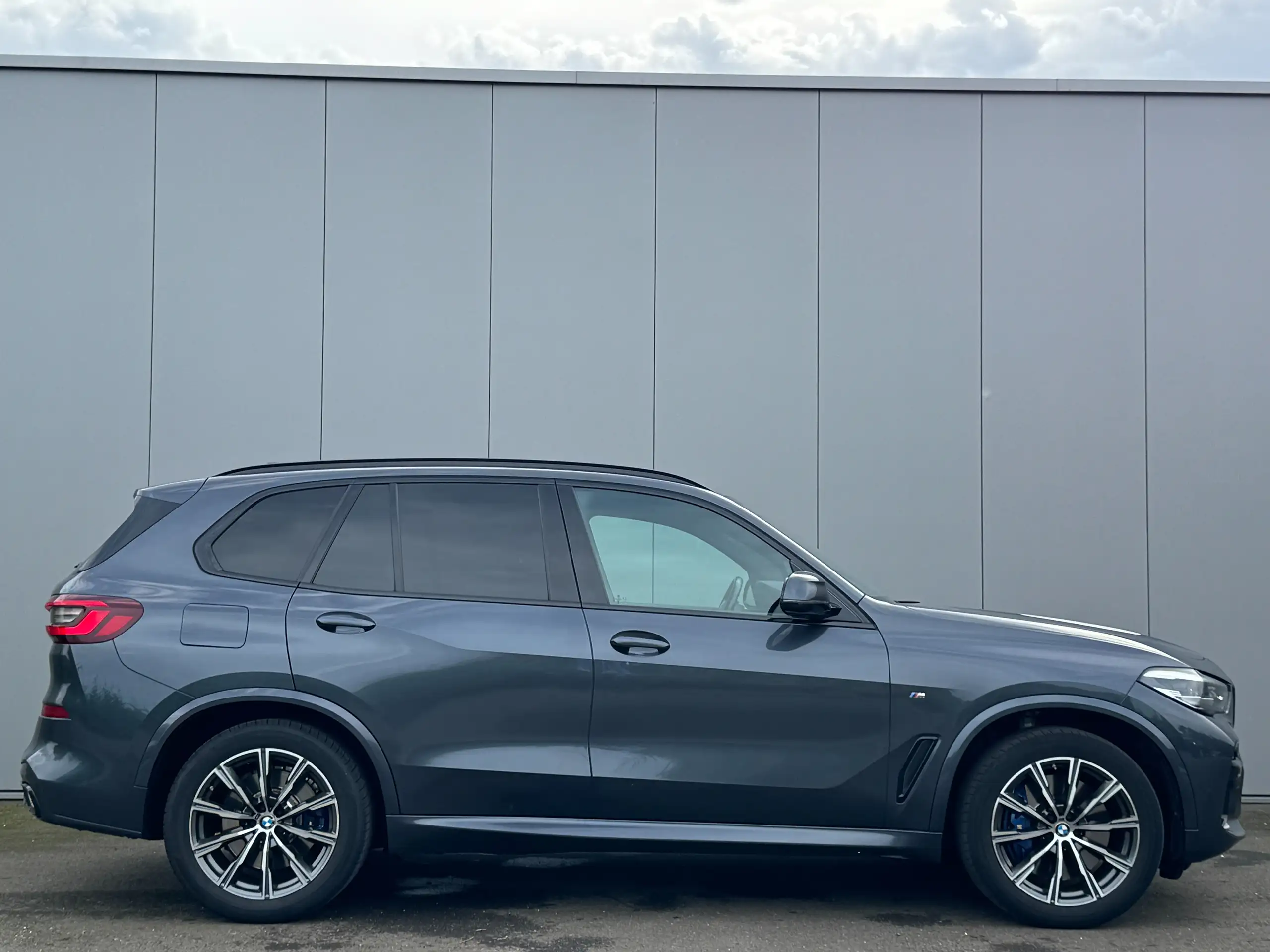 BMW - X5