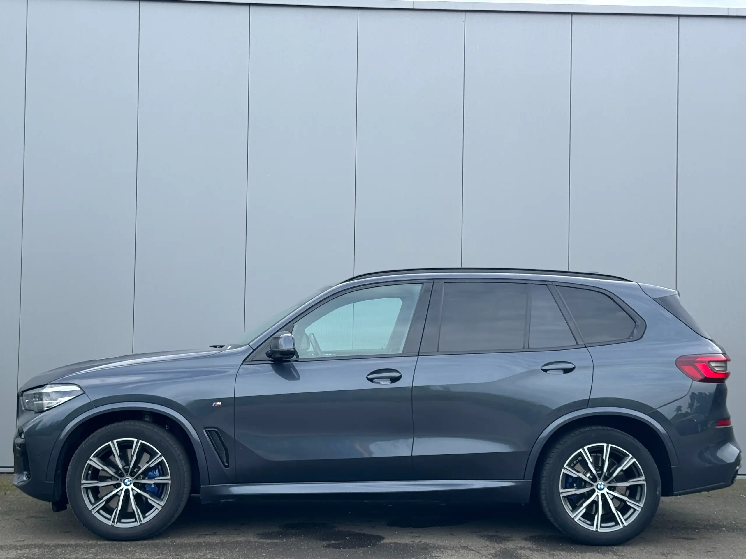 BMW - X5