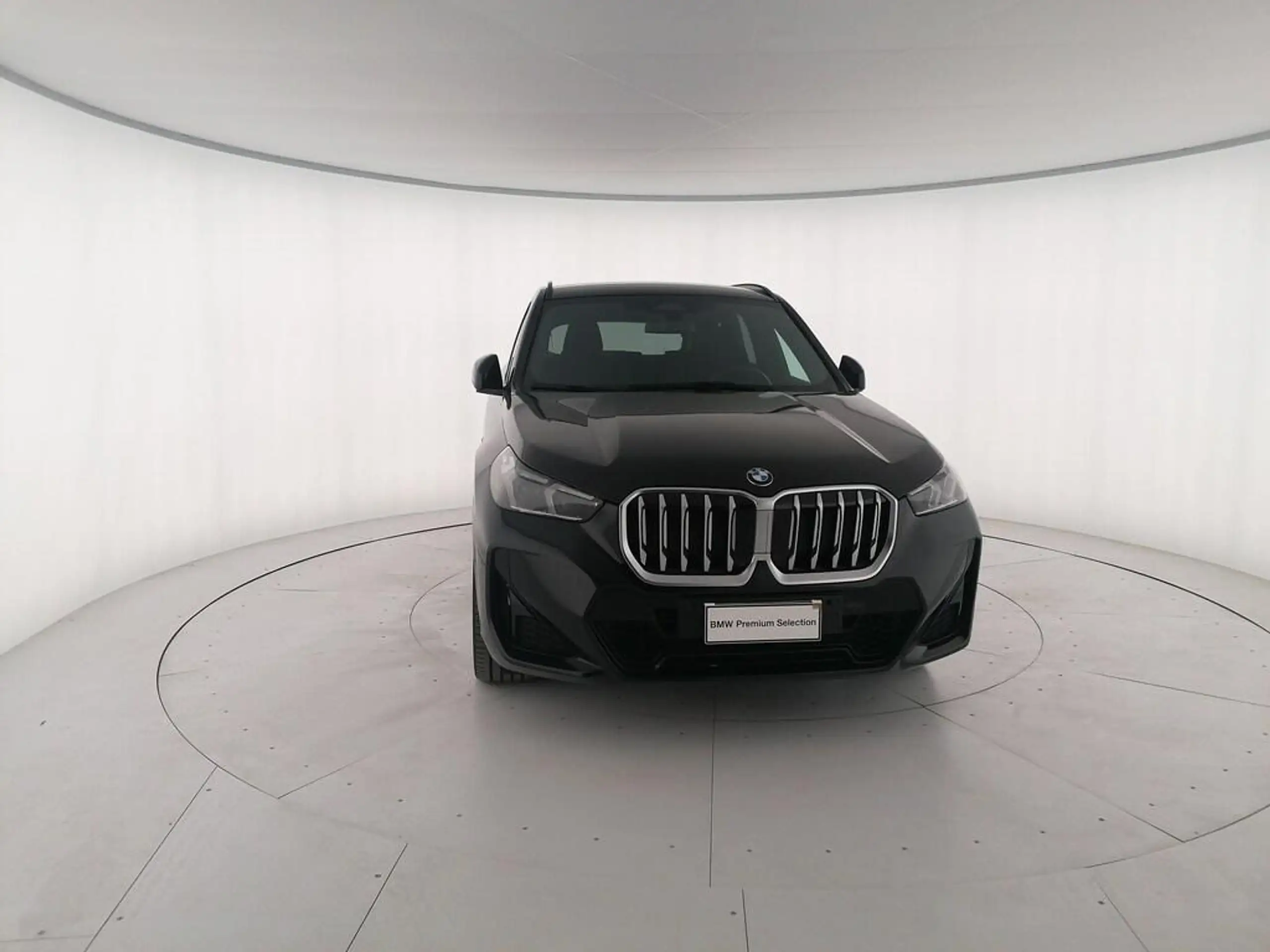 BMW - X1