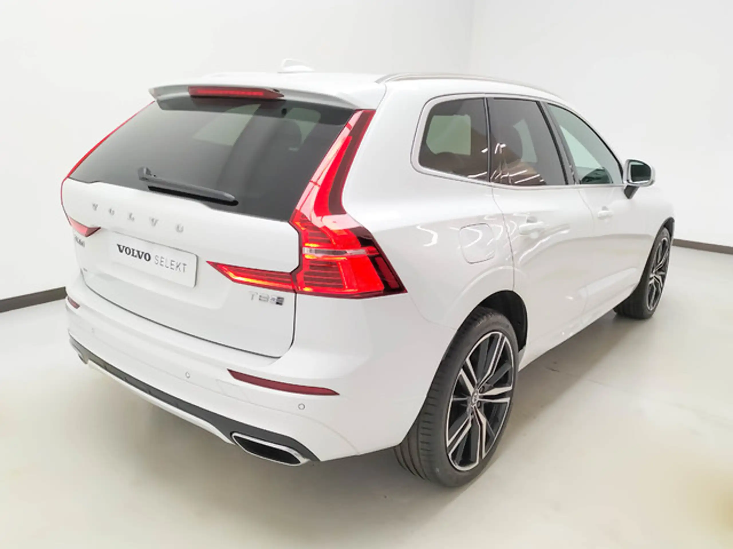 Volvo - XC60