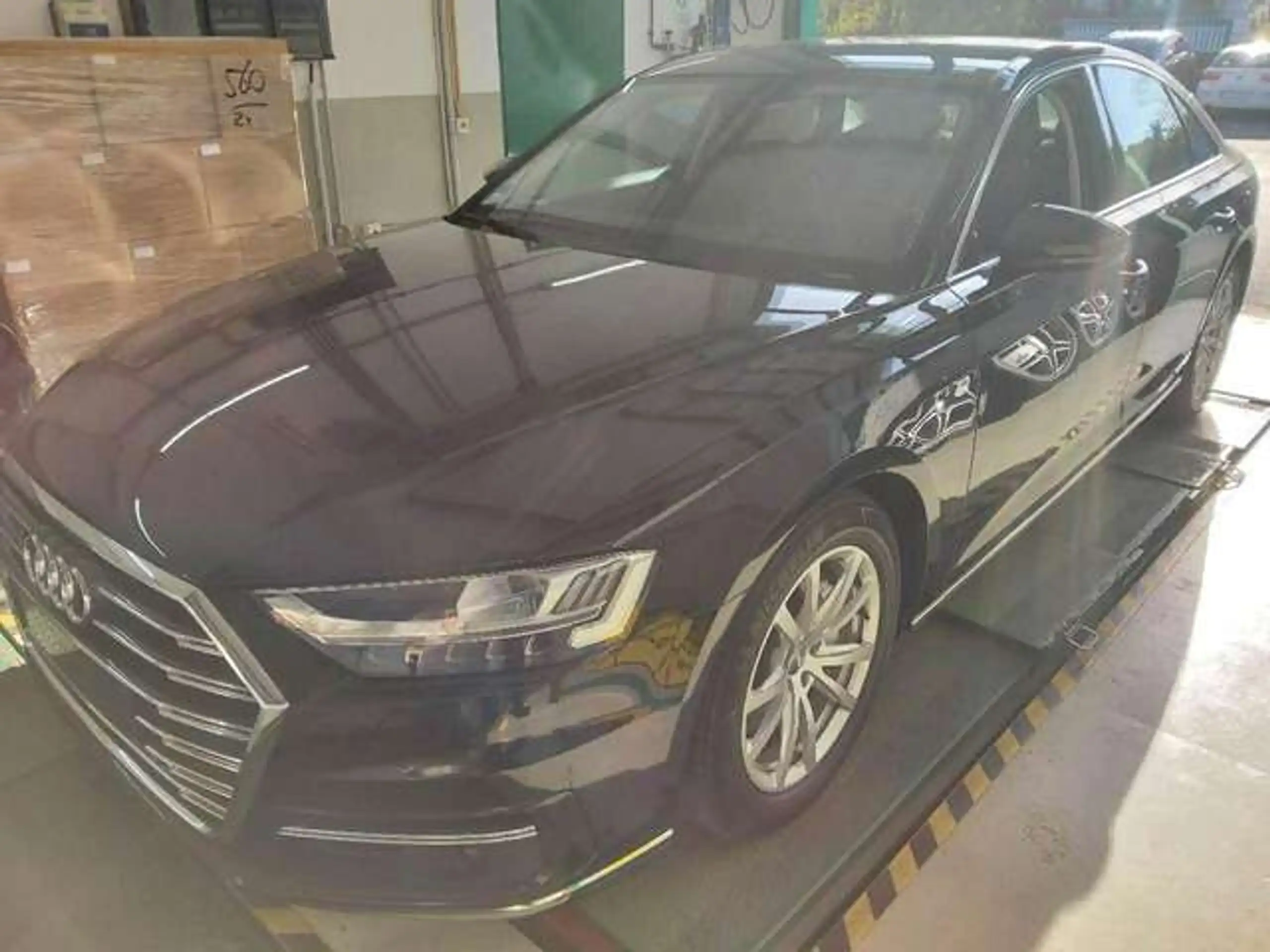 Audi - A8