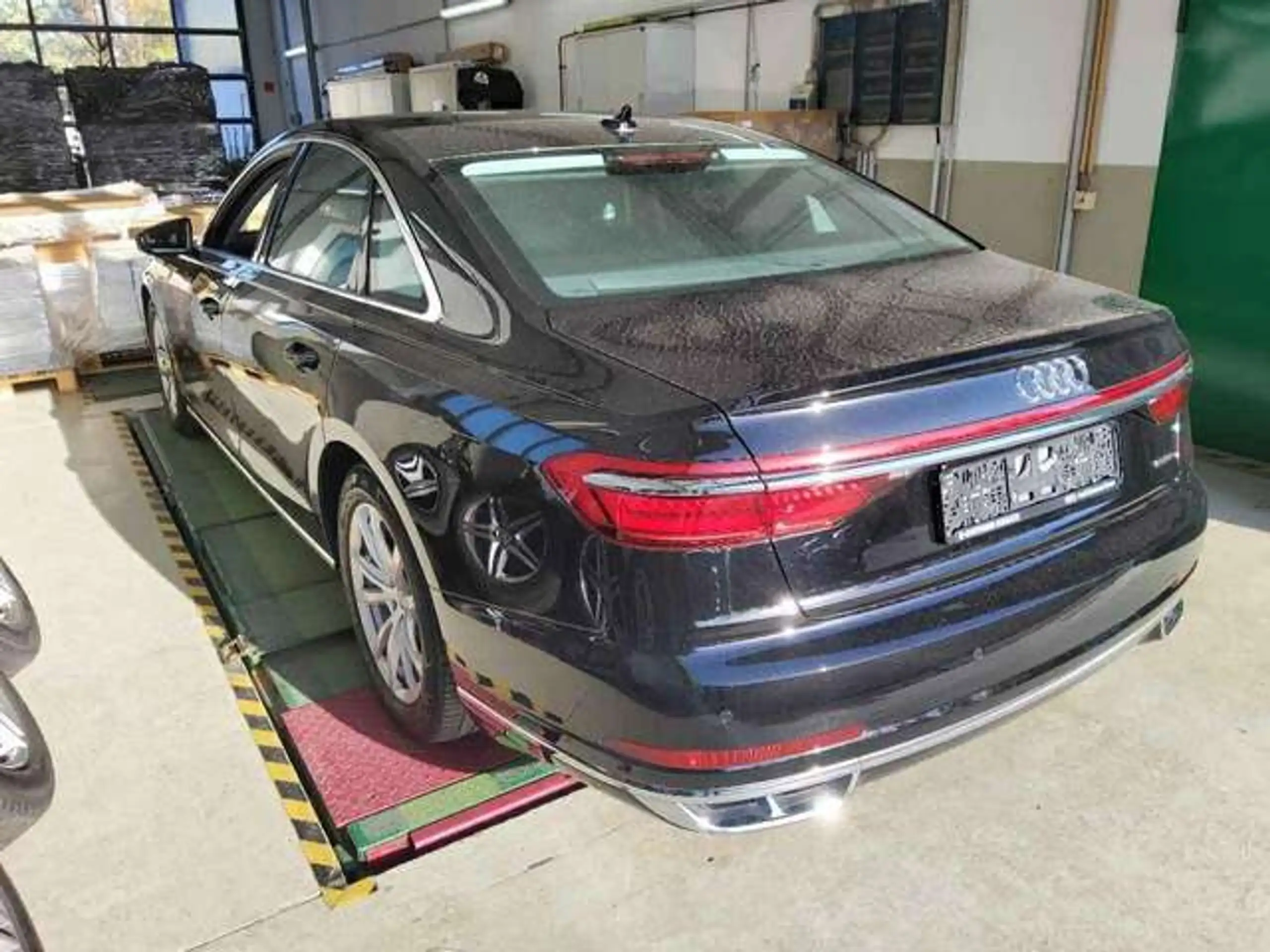 Audi - A8