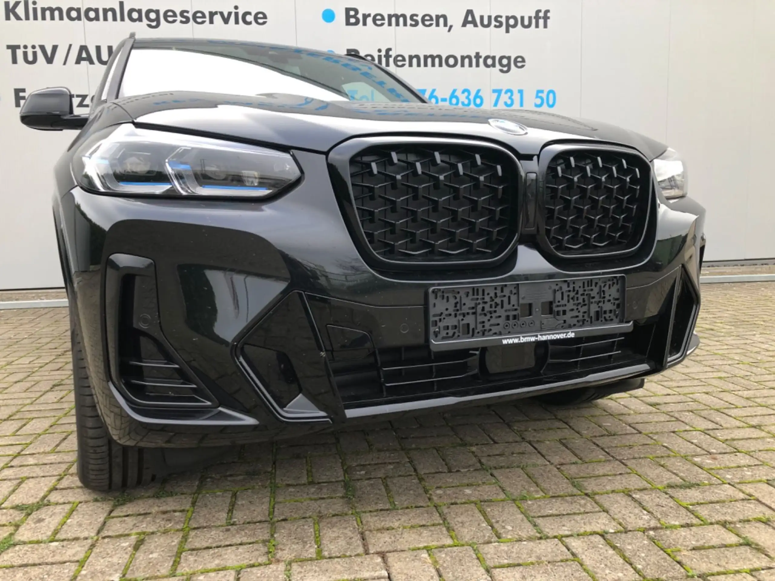 BMW - X3