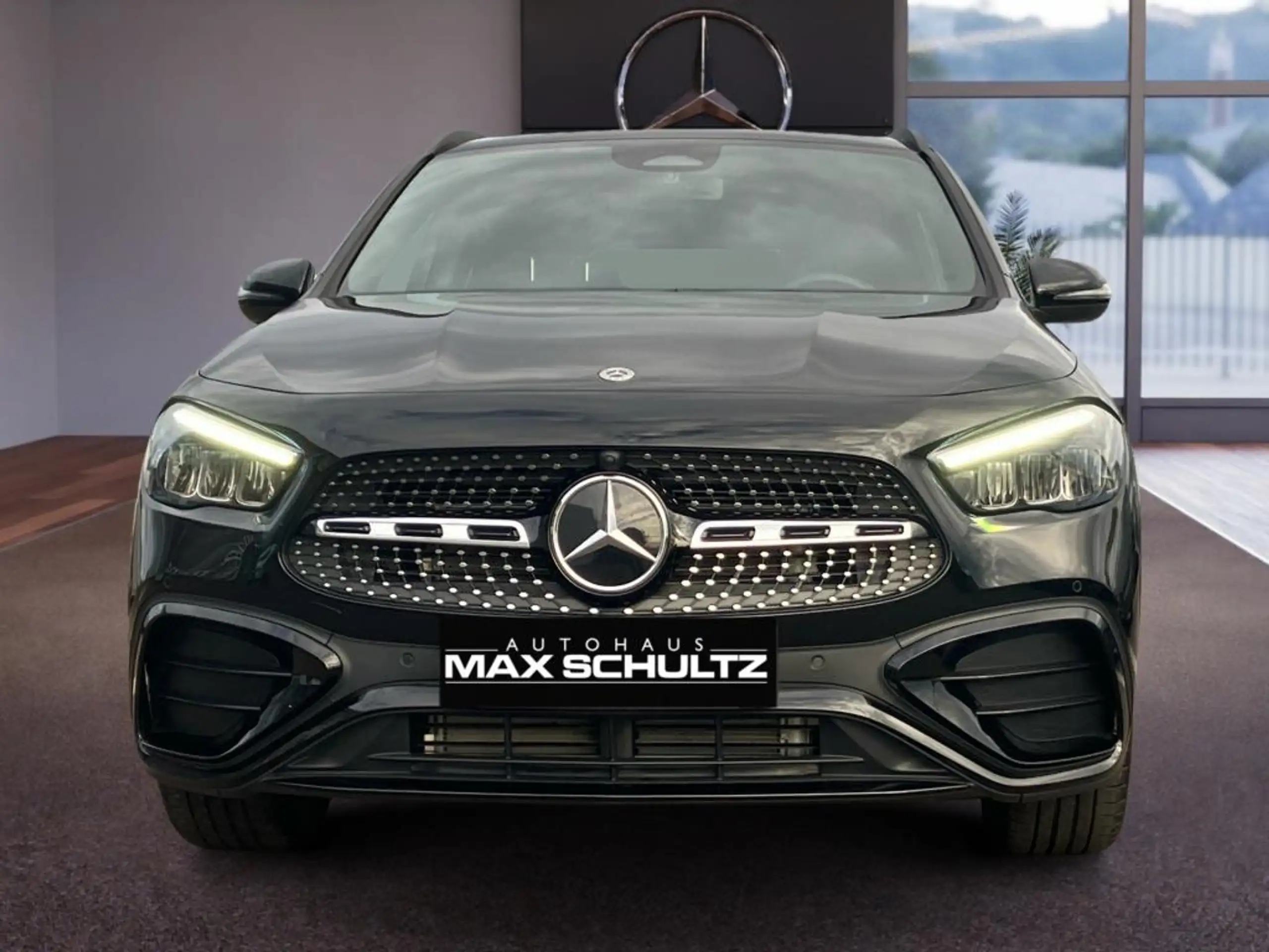 Mercedes-Benz - GLA 200