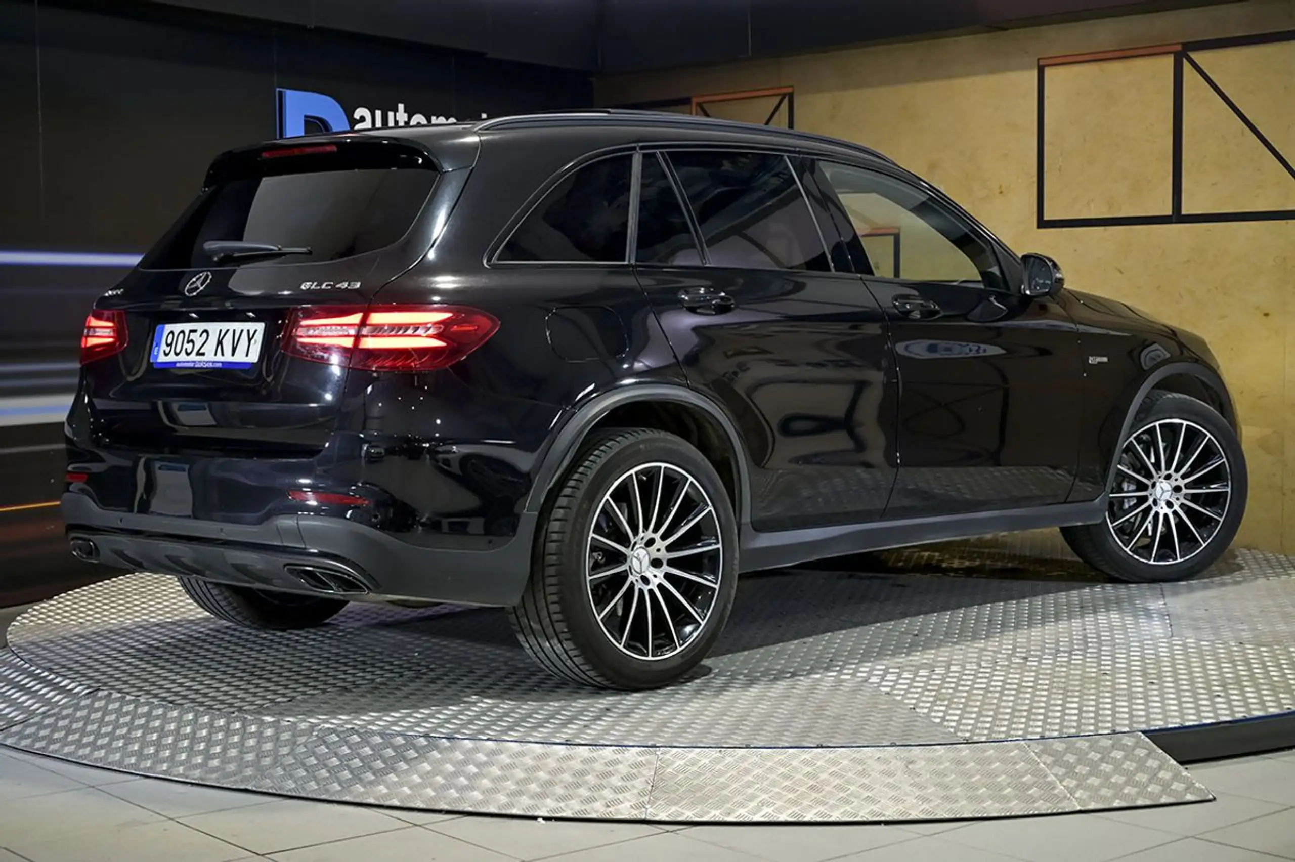 Mercedes-Benz - GLC 43 AMG