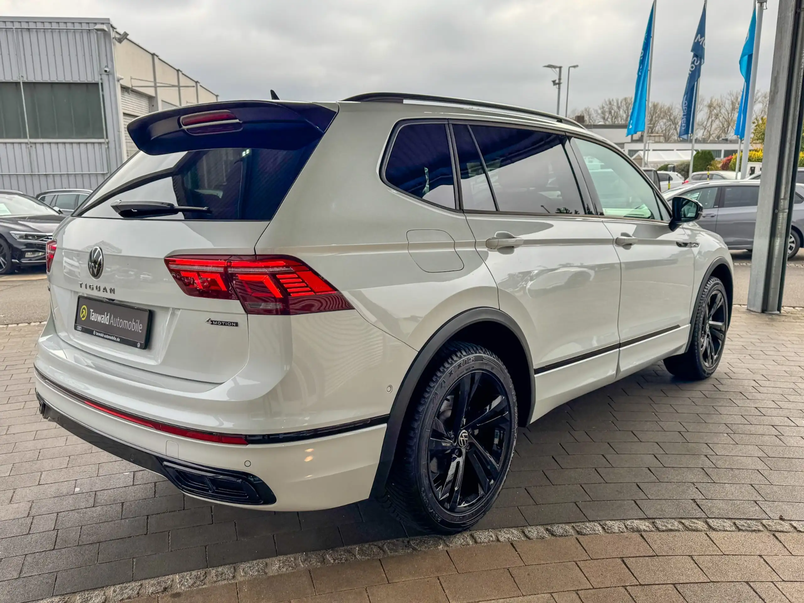 Volkswagen - Tiguan Allspace