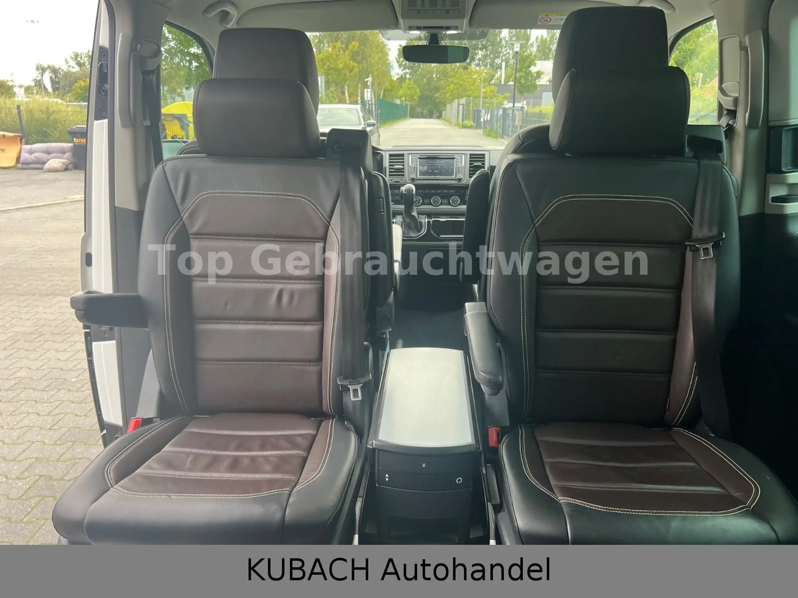 Volkswagen - T6 Multivan