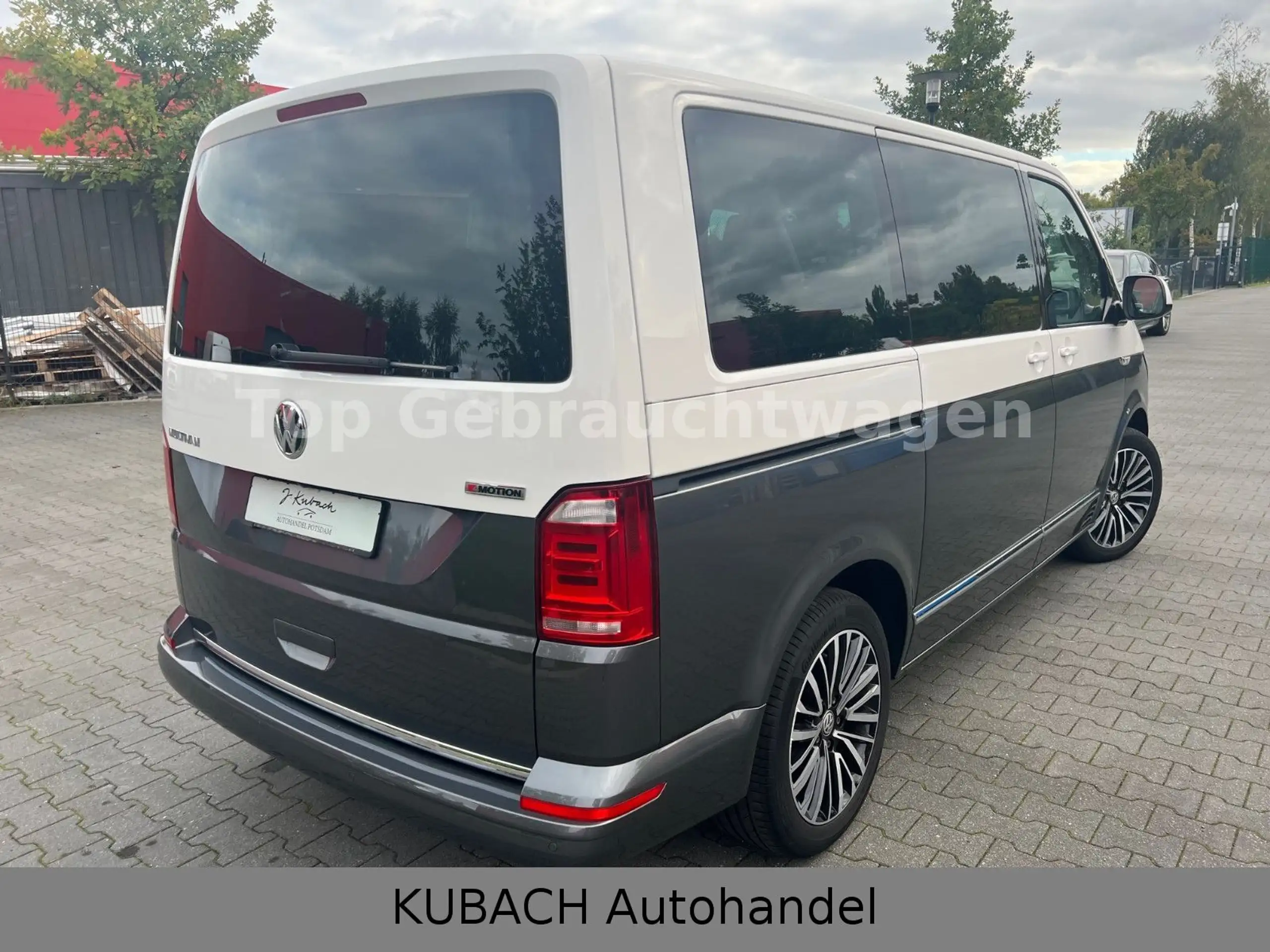 Volkswagen - T6 Multivan