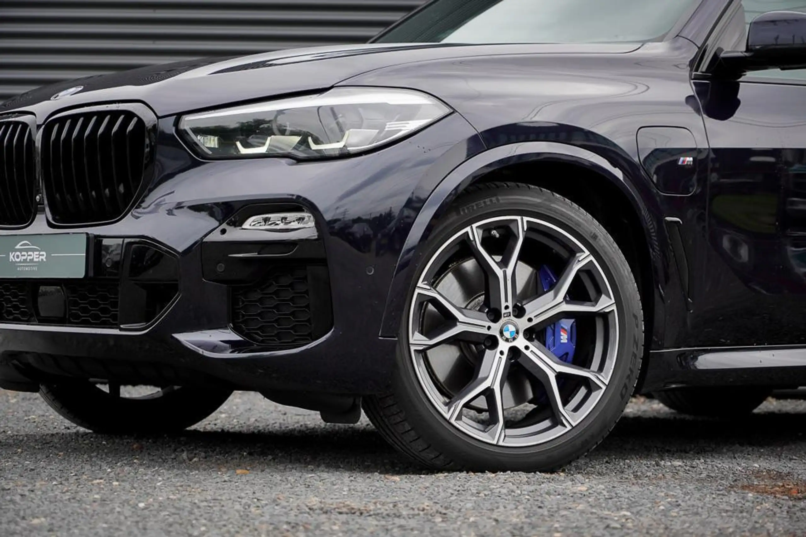 BMW - X5