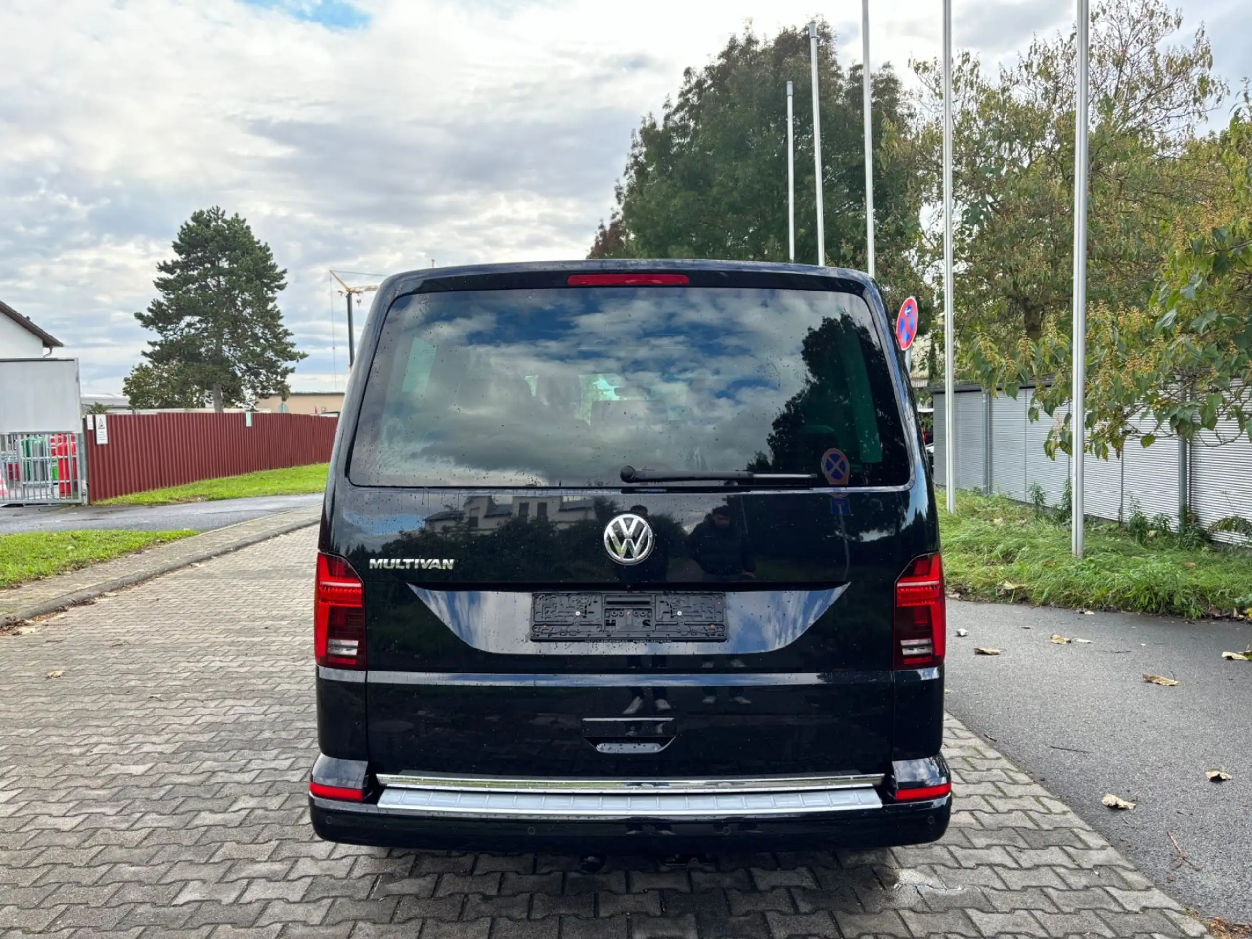 Volkswagen - T6 Multivan