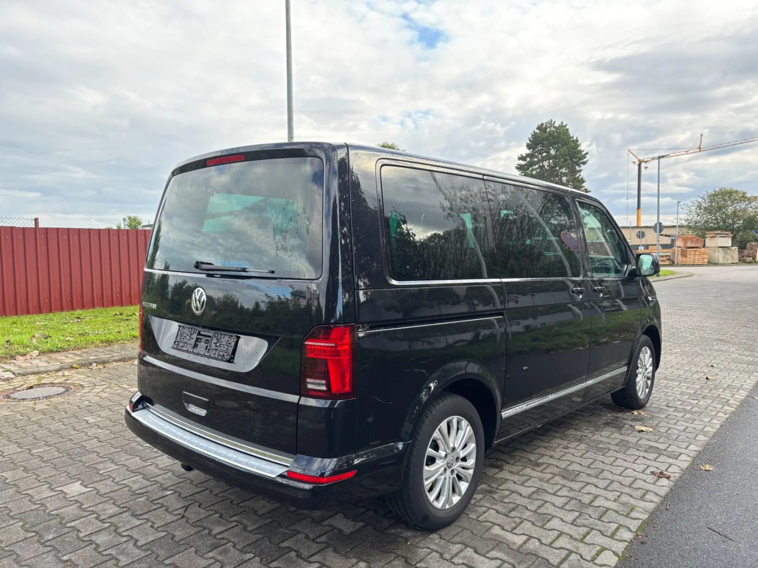 Volkswagen - T6 Multivan