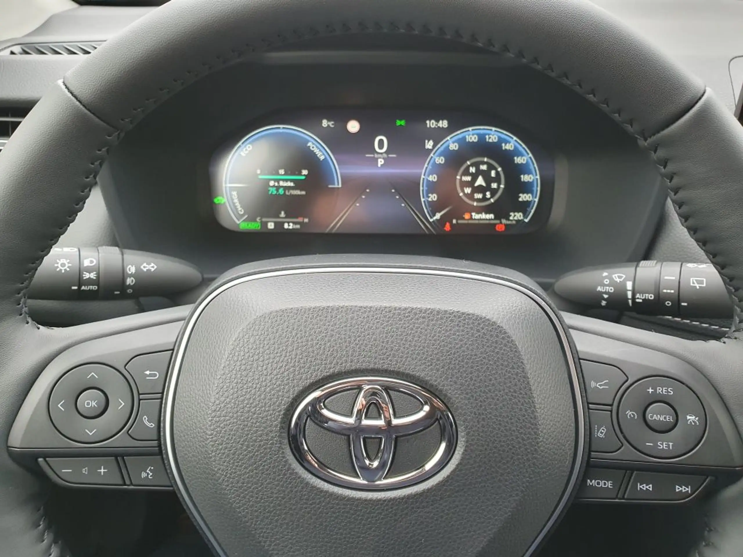 Toyota - RAV 4