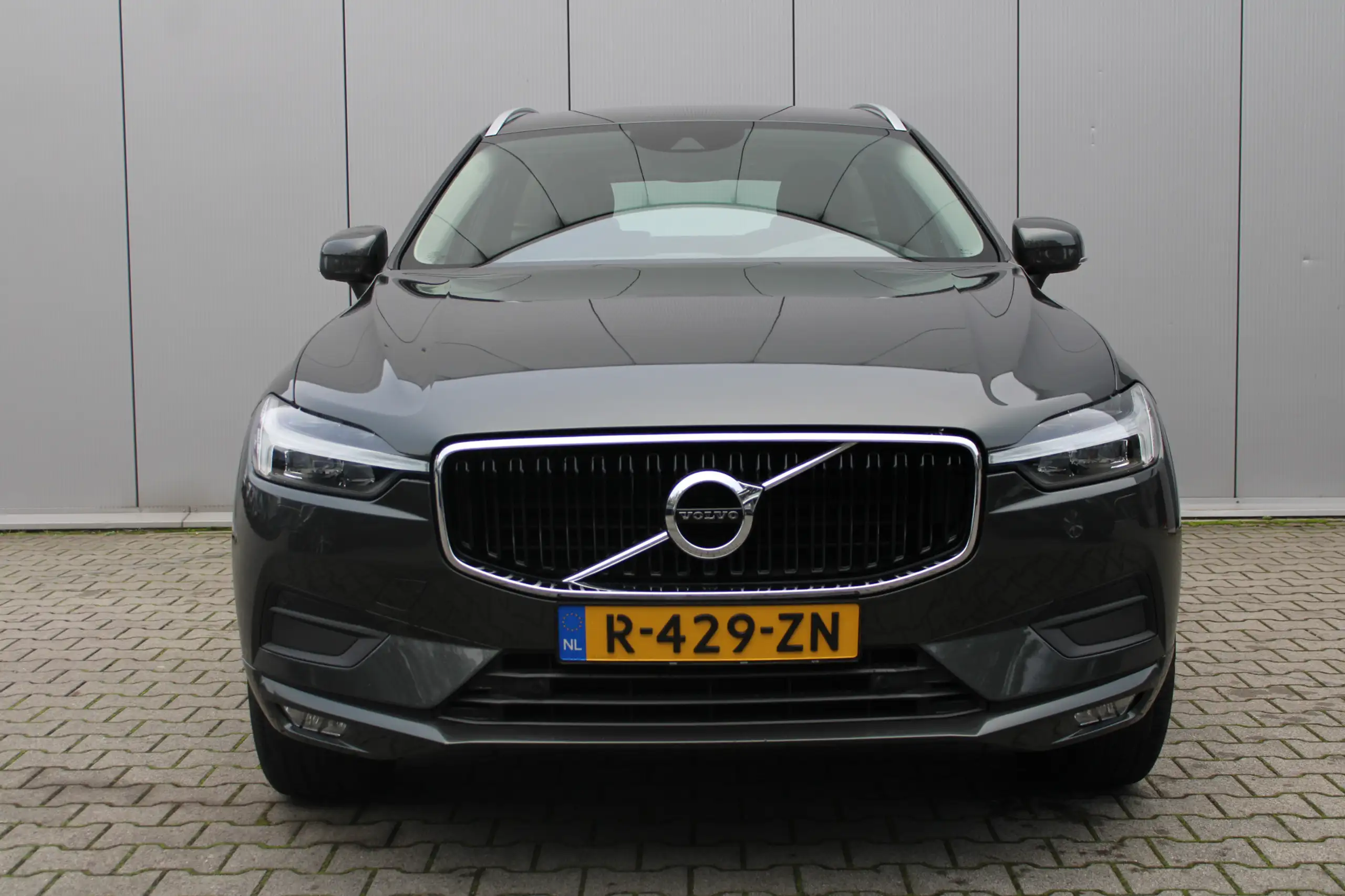 Volvo - XC60