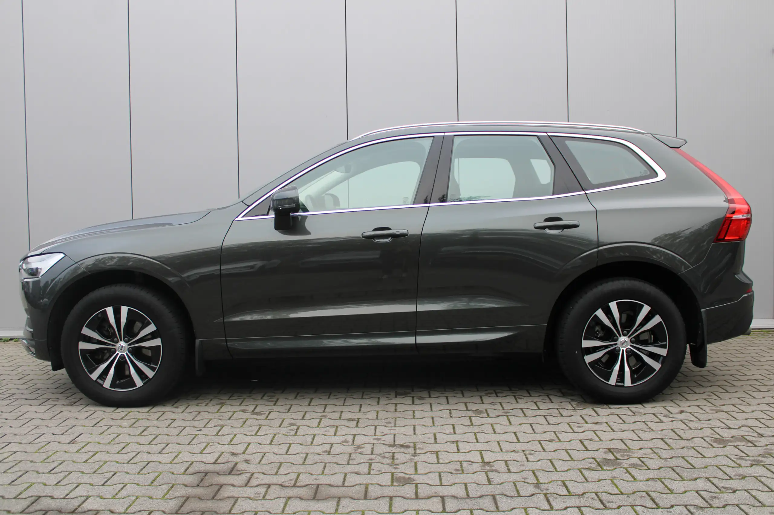 Volvo - XC60