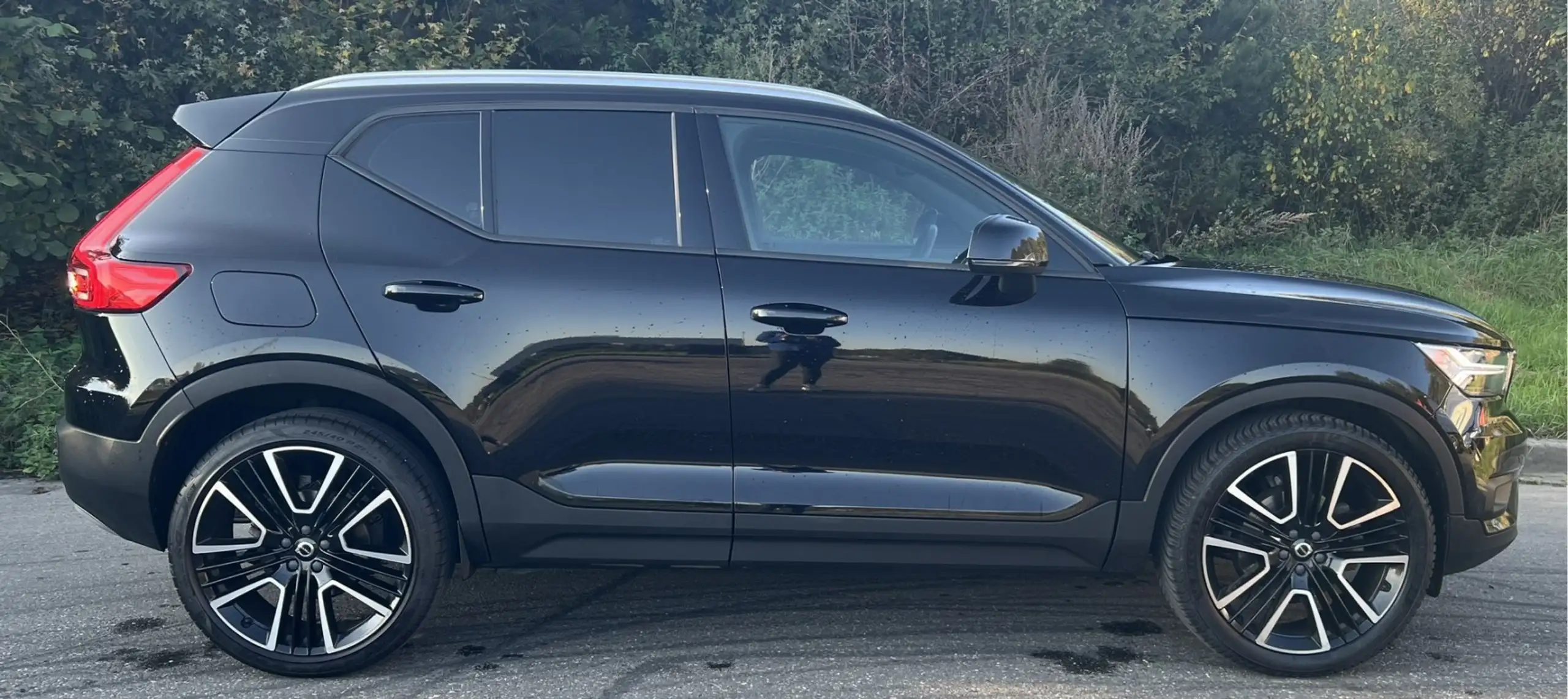 Volvo - XC40