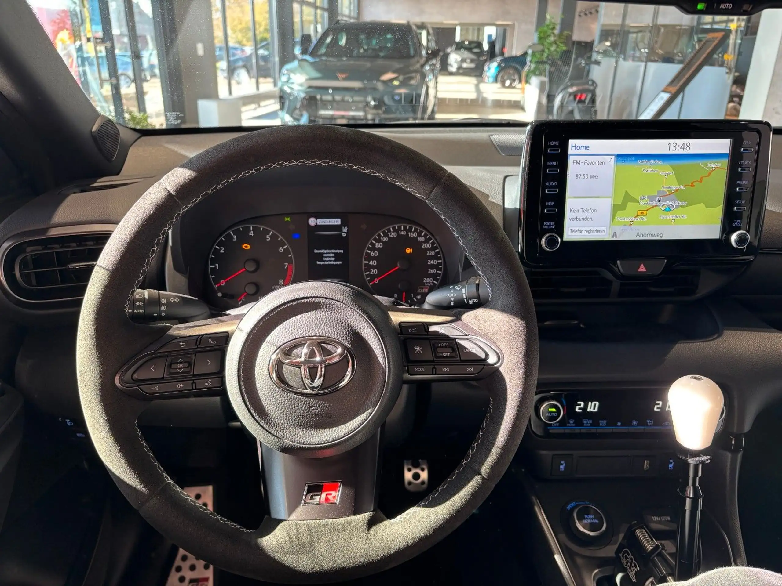 Toyota - Yaris