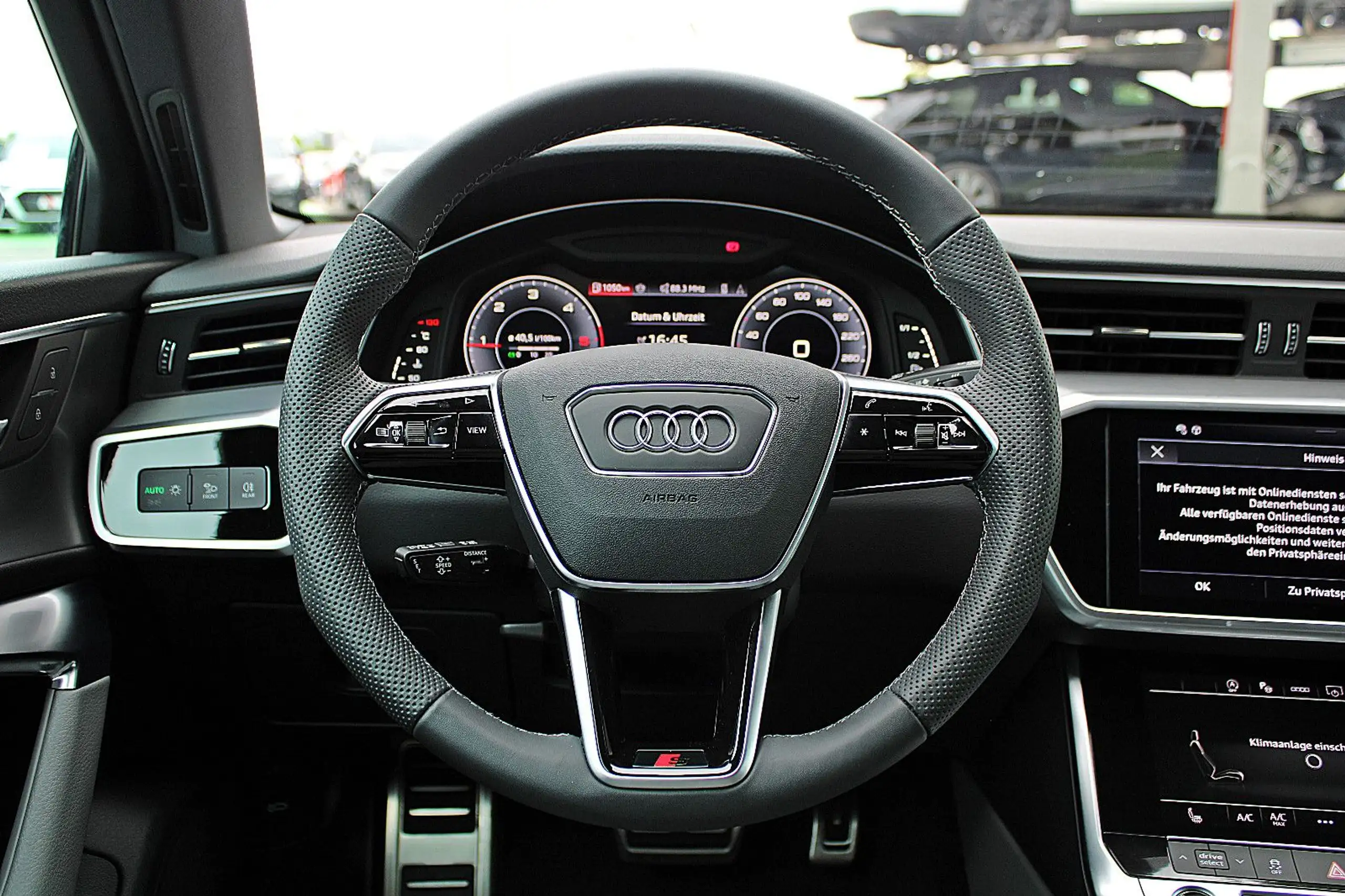 Audi - A6