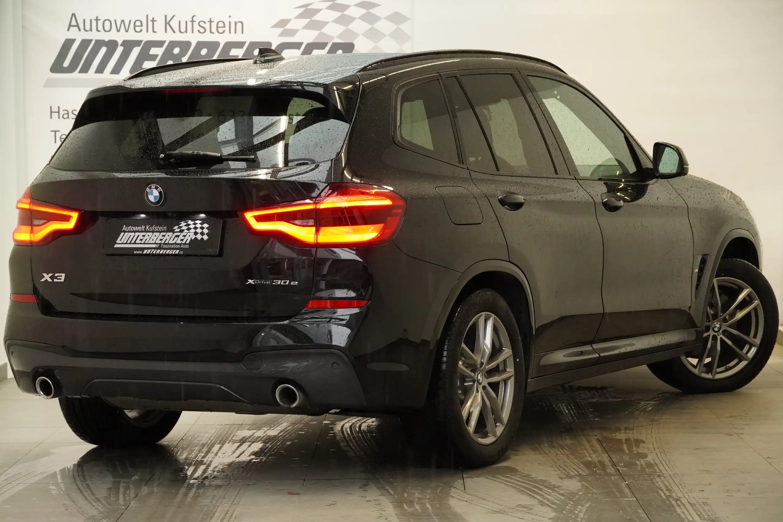 BMW - X3