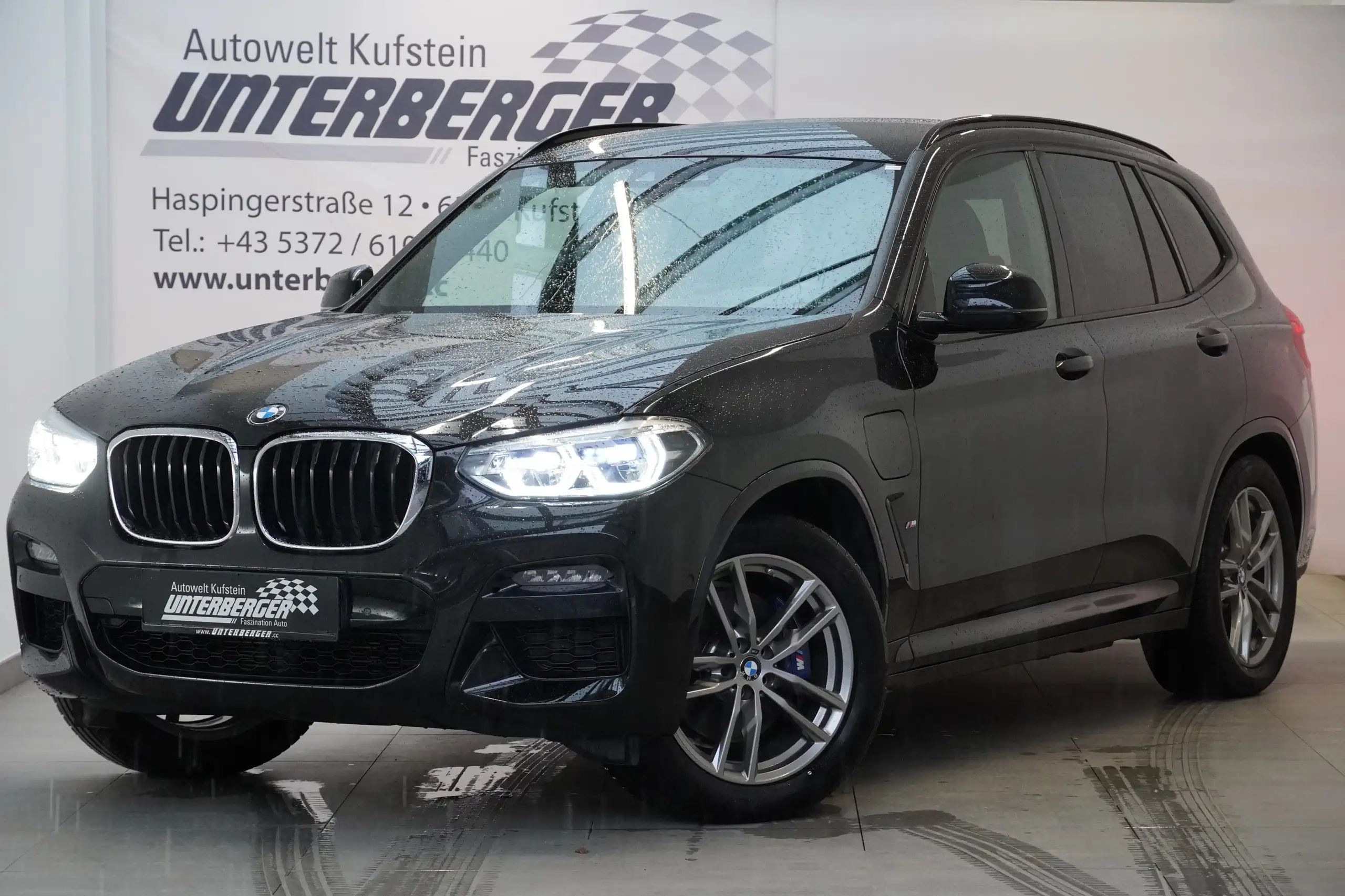 BMW - X3