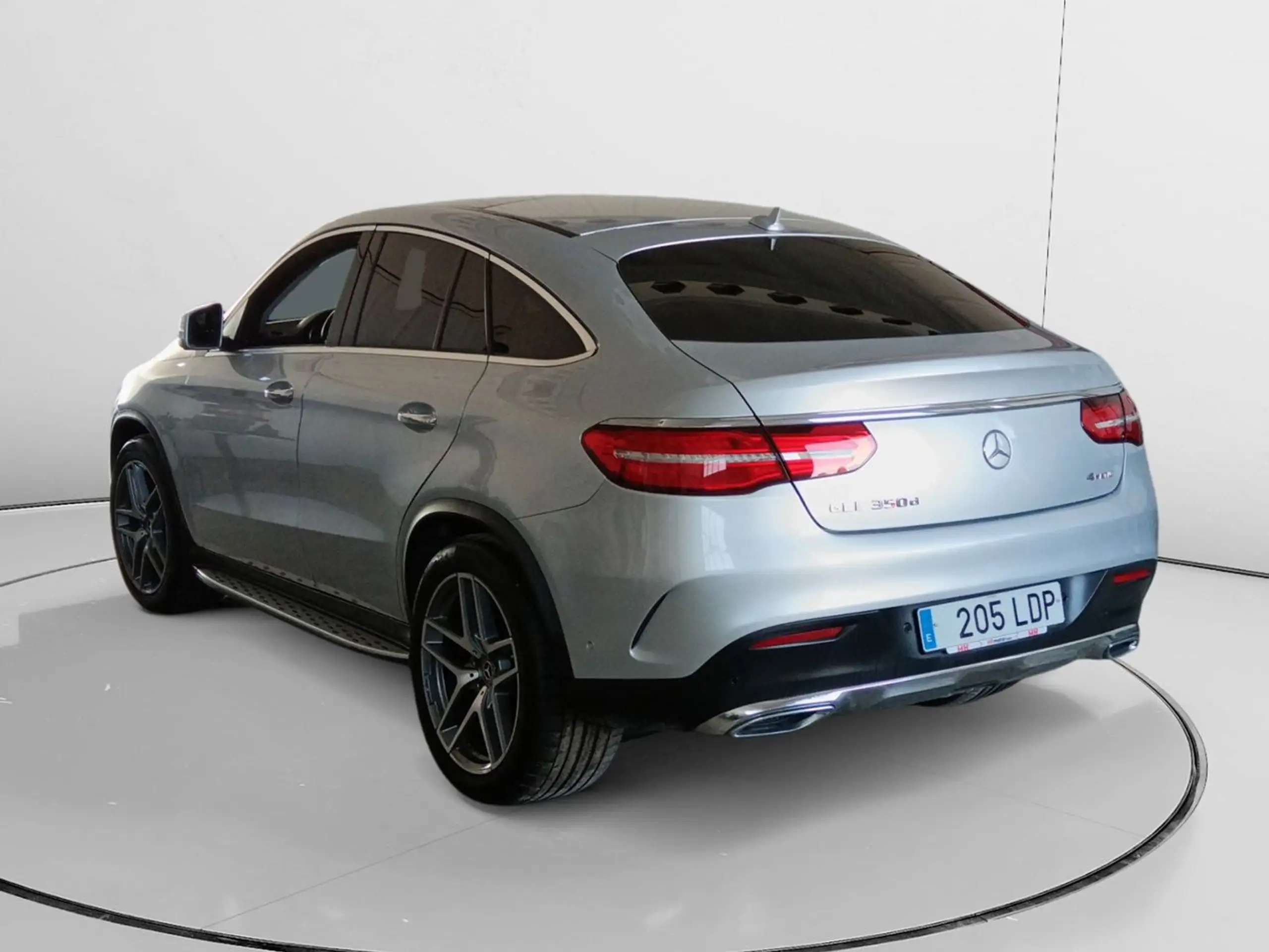 Mercedes-Benz - GLE 350