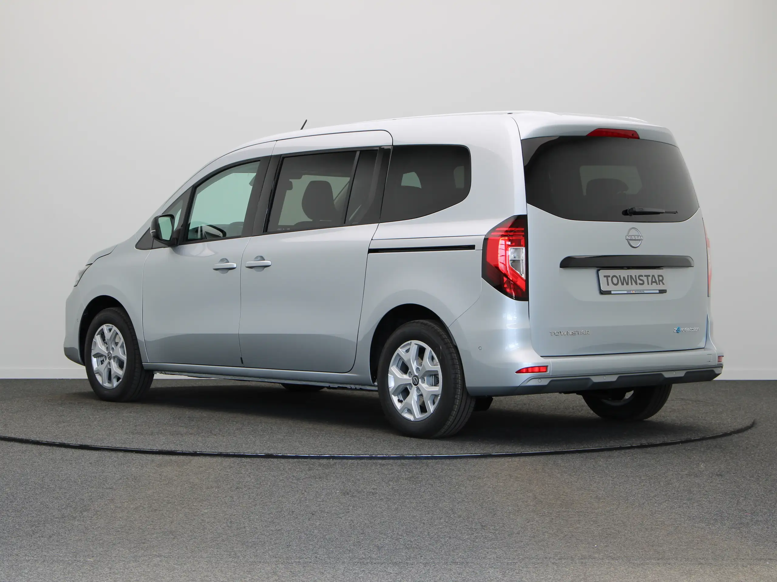 Nissan - Townstar EV