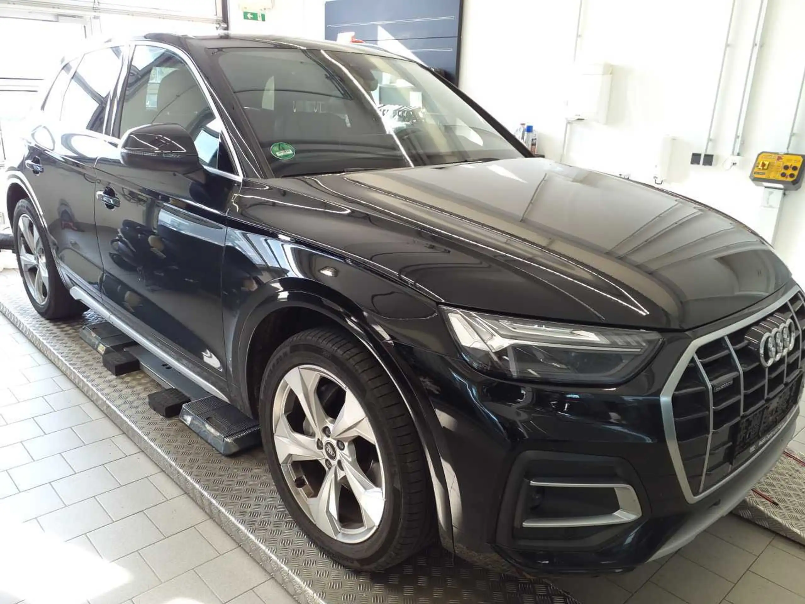 Audi - Q5