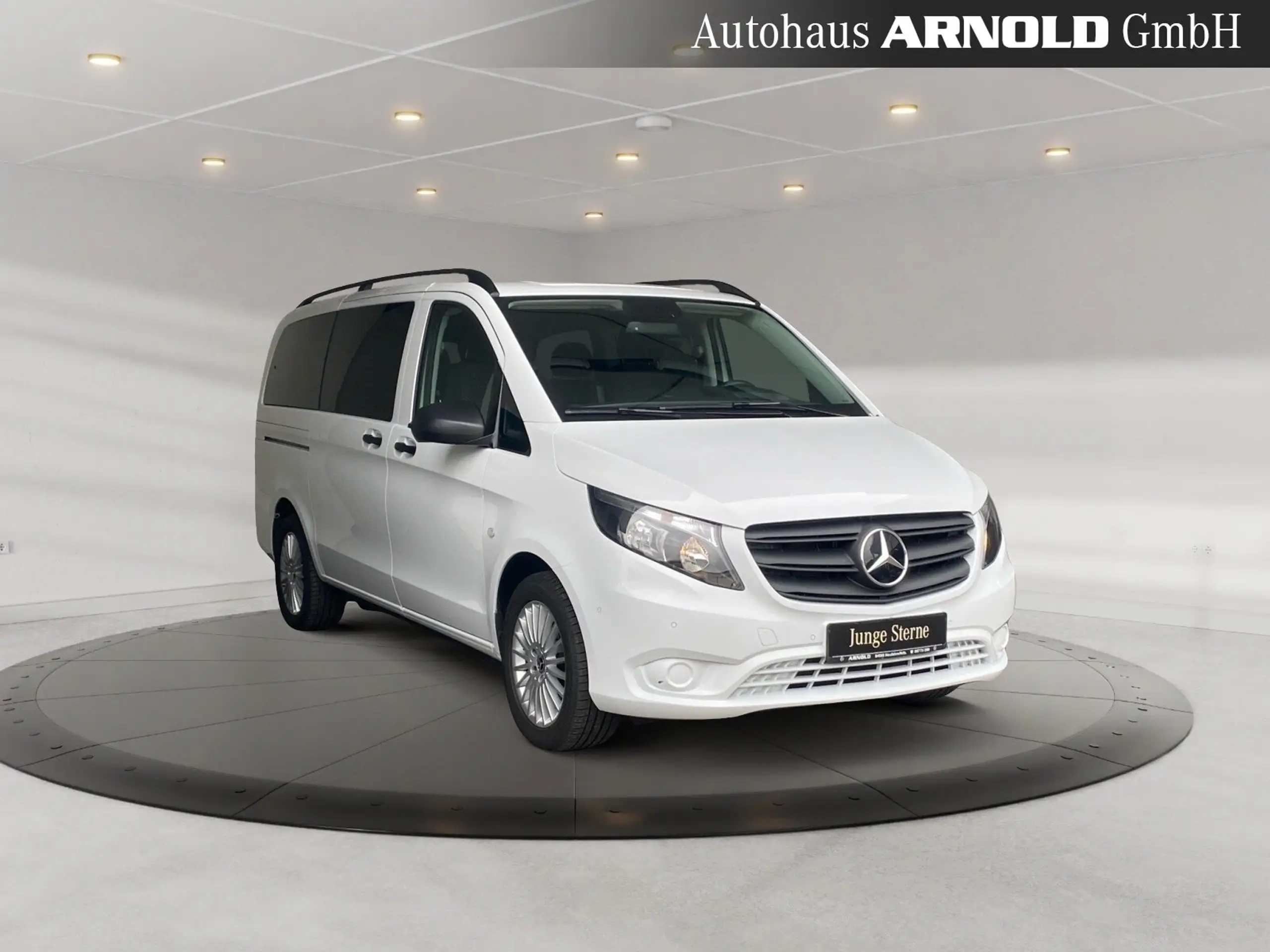 Mercedes-Benz - Vito