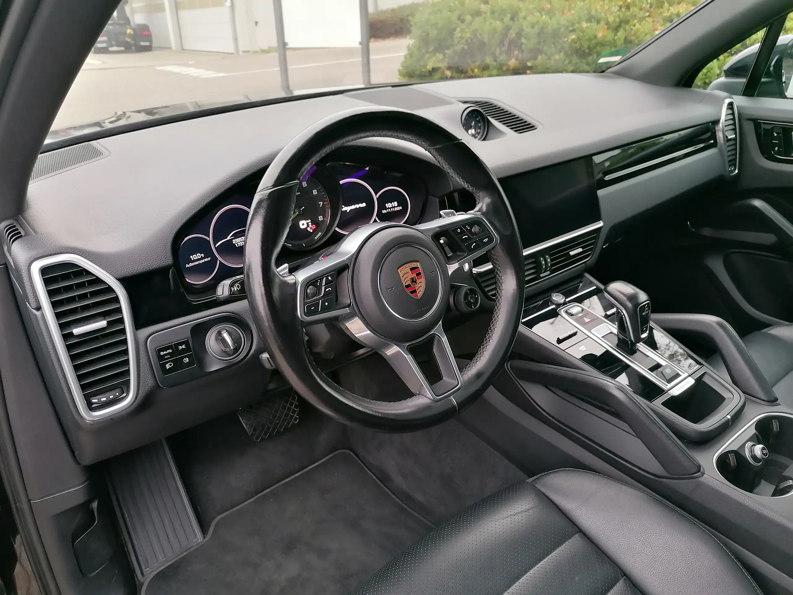 Porsche - Cayenne