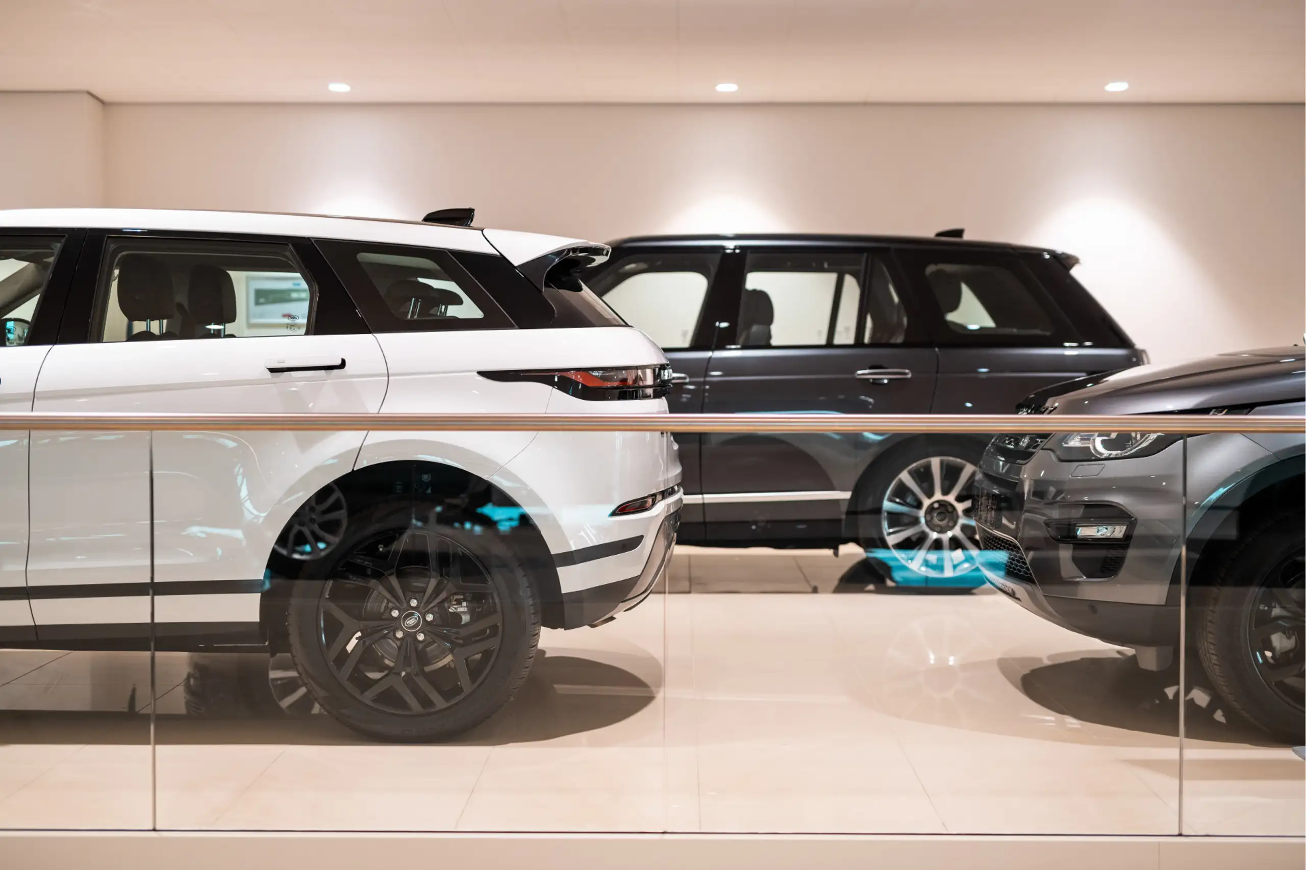 Land Rover - Range Rover Evoque