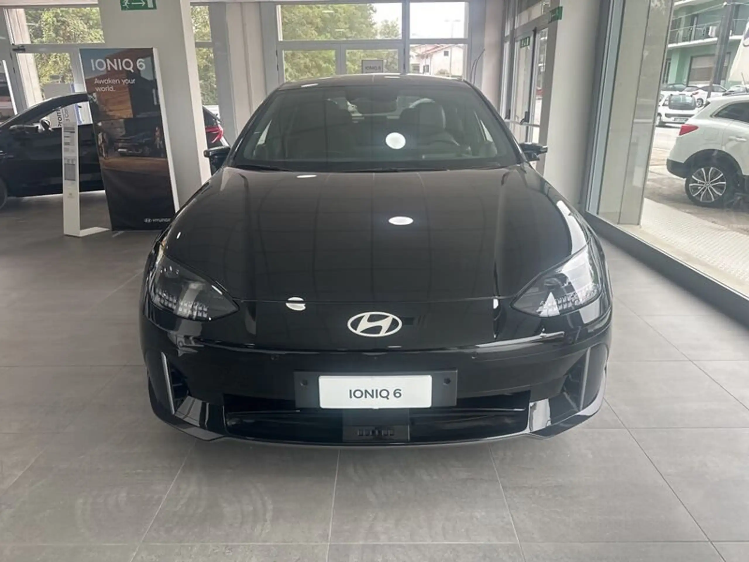 Hyundai IONIQ 6 2024