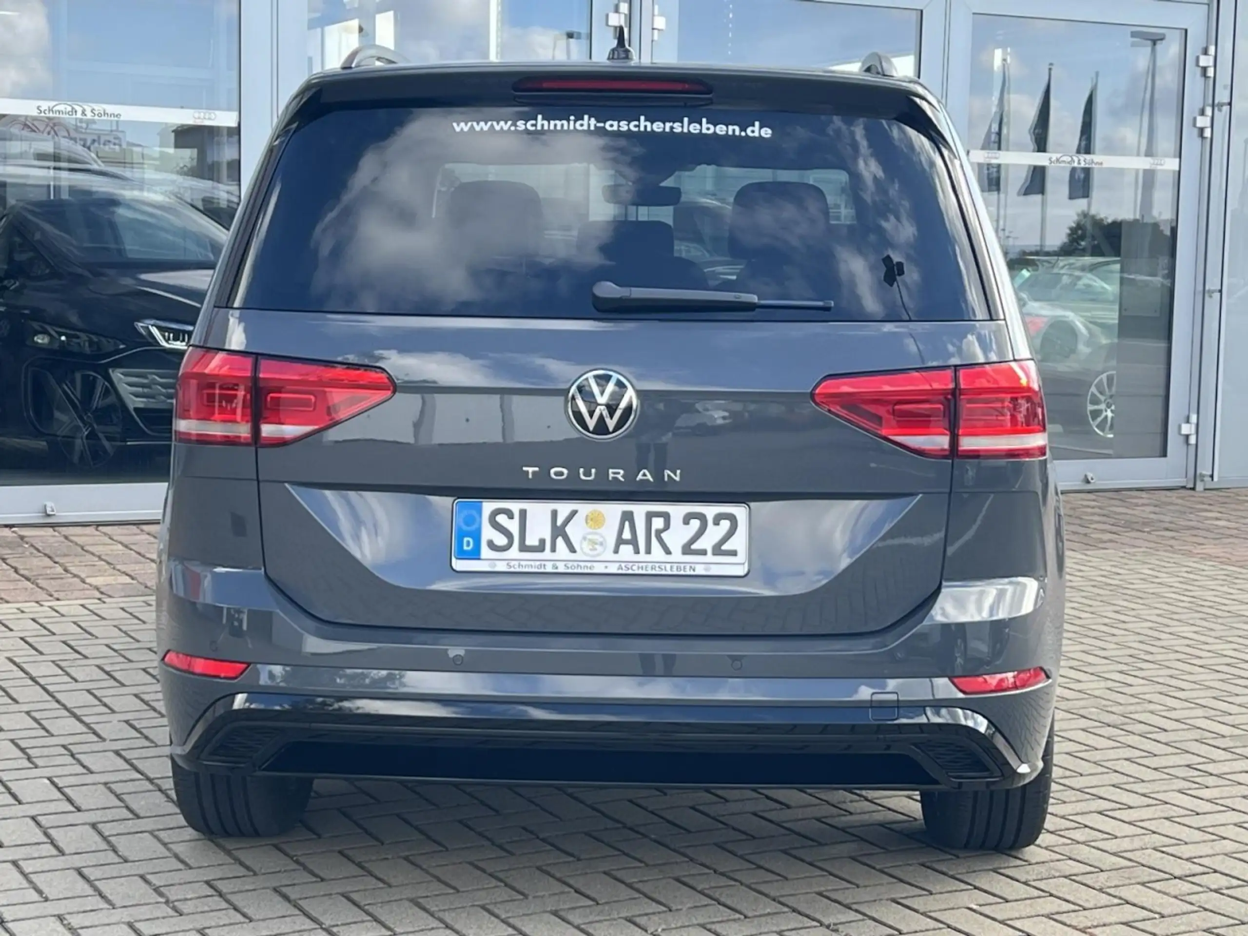 Volkswagen - Touran