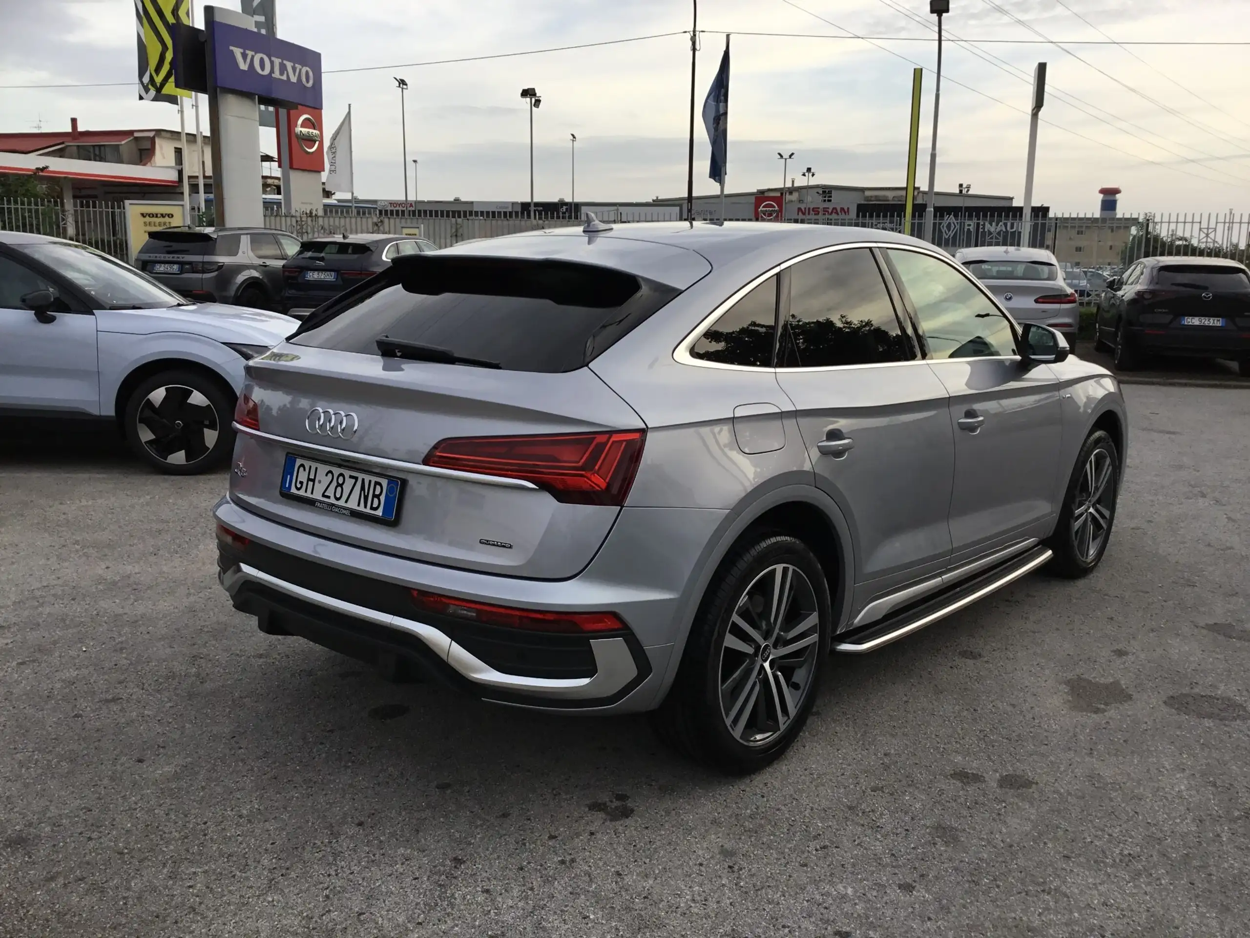 Audi - Q5